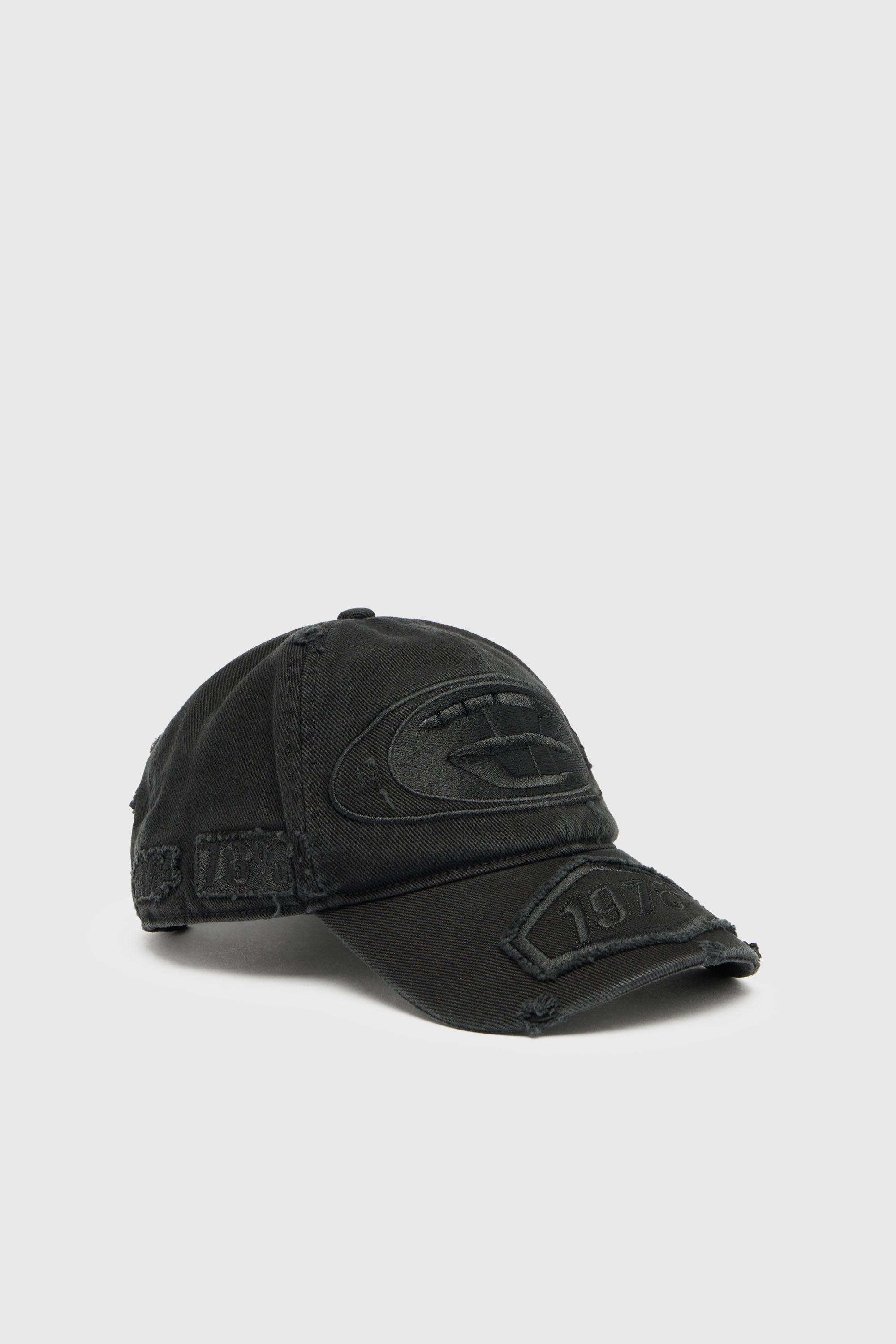 Cappello da baseball con patch ricamate