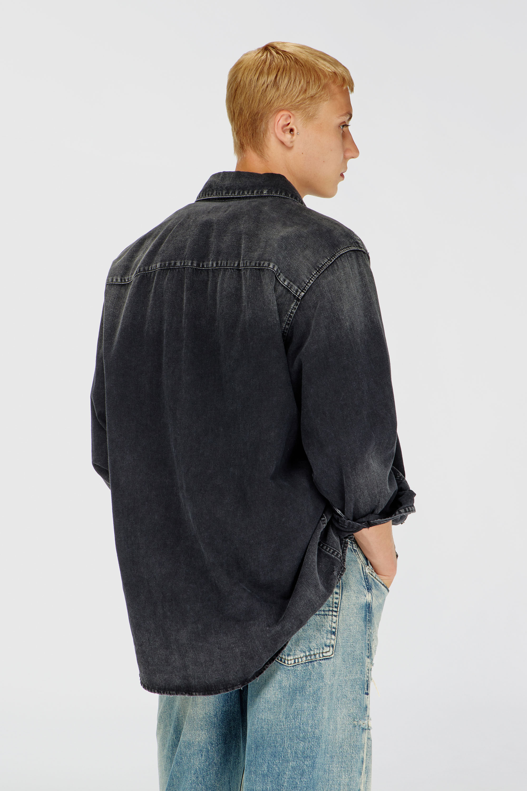 Diesel - D-SIMPLY, Camicia in denim a maniche lunghe Uomo in Nero - 4