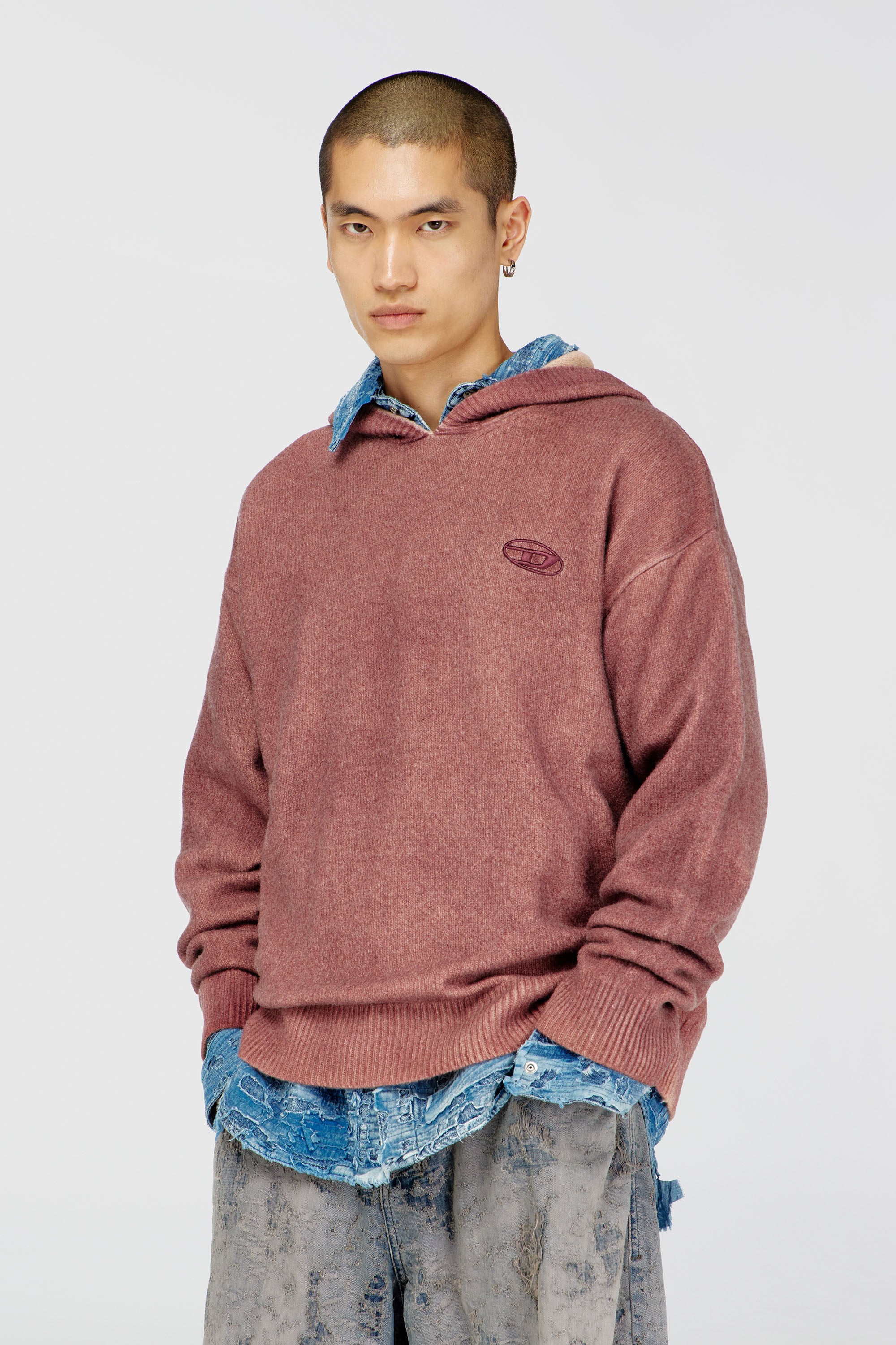 Diesel - K-PICKLED, Hoodie doppia tintura in maglia misto lana Uomo in Rosso - 1