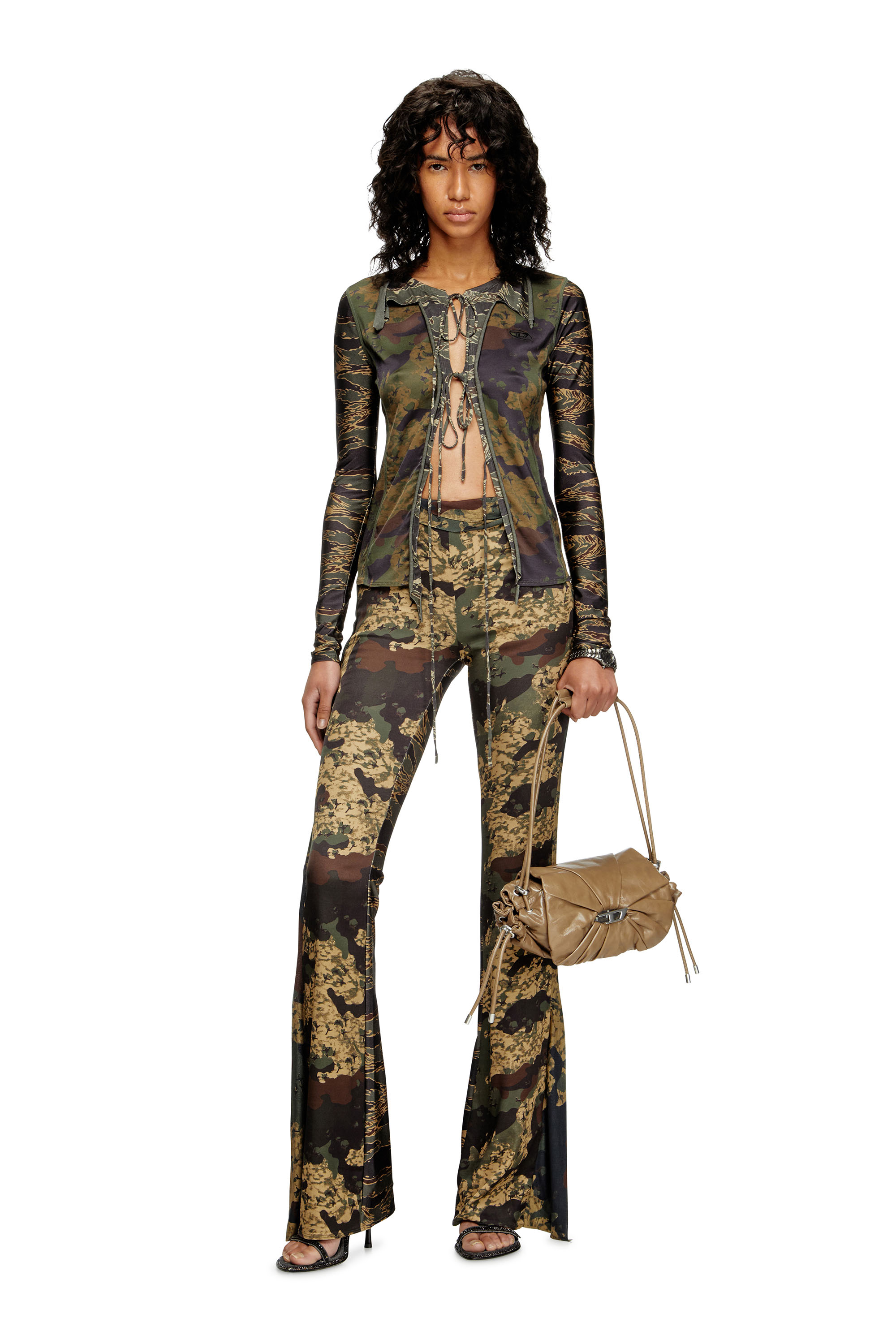 Diesel - P-AFFAL, Pantaloni a zampa con stampe camouflage Donna in ToBeDefined - 2