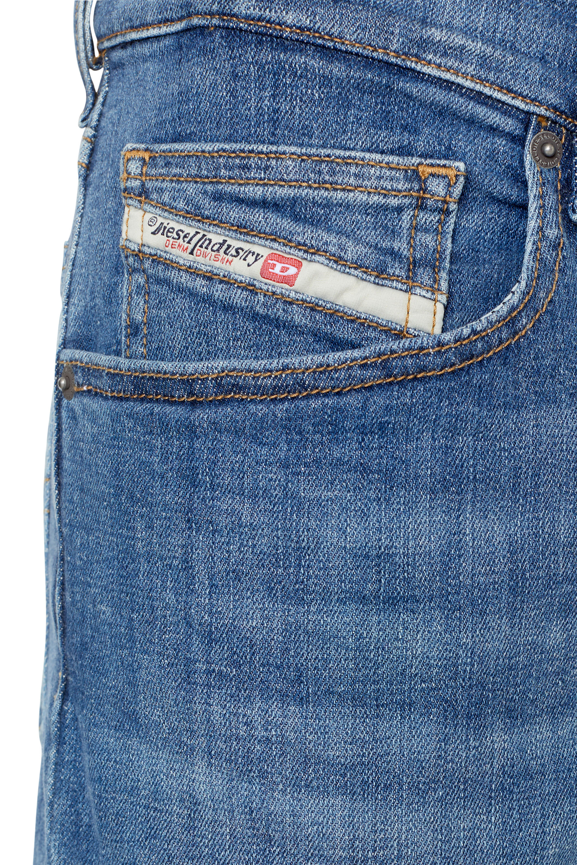 Diesel - D-Mihtry 0IHAT Straight Jeans, Blu medio - Image 3
