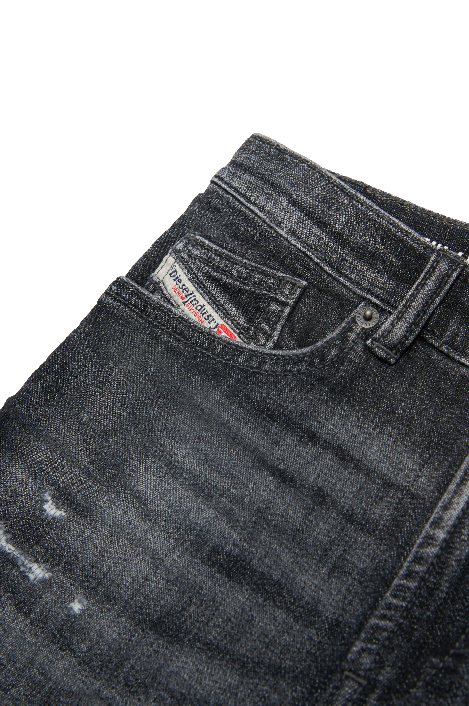 Diesel - D-MACS-SH-J JJJ, Bermuda in JoggJeans con strappi Uomo in Nero - 4