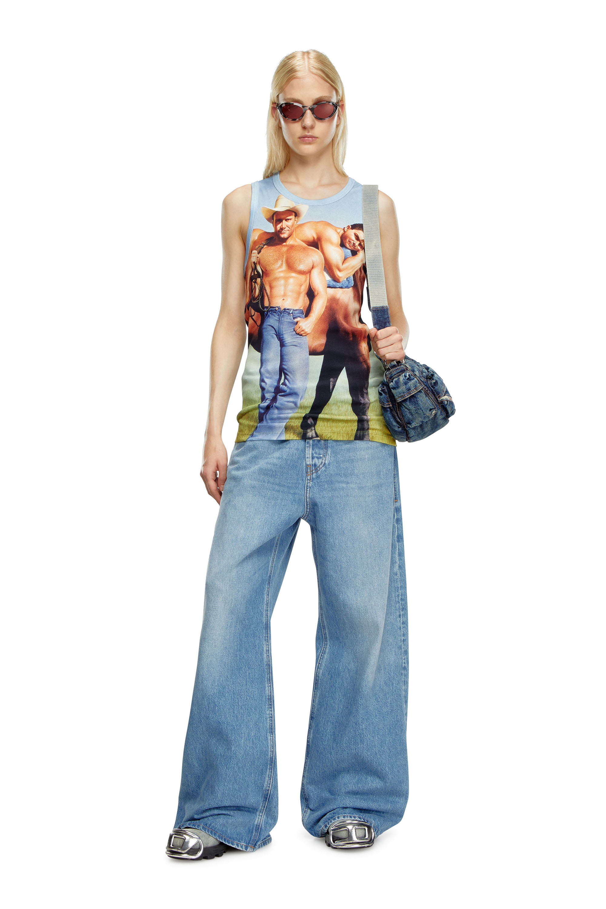 Diesel - PR-T-LIFTY-TANK, Unisex T-shirt smanicata con stampa all-over in Blu - Image 5