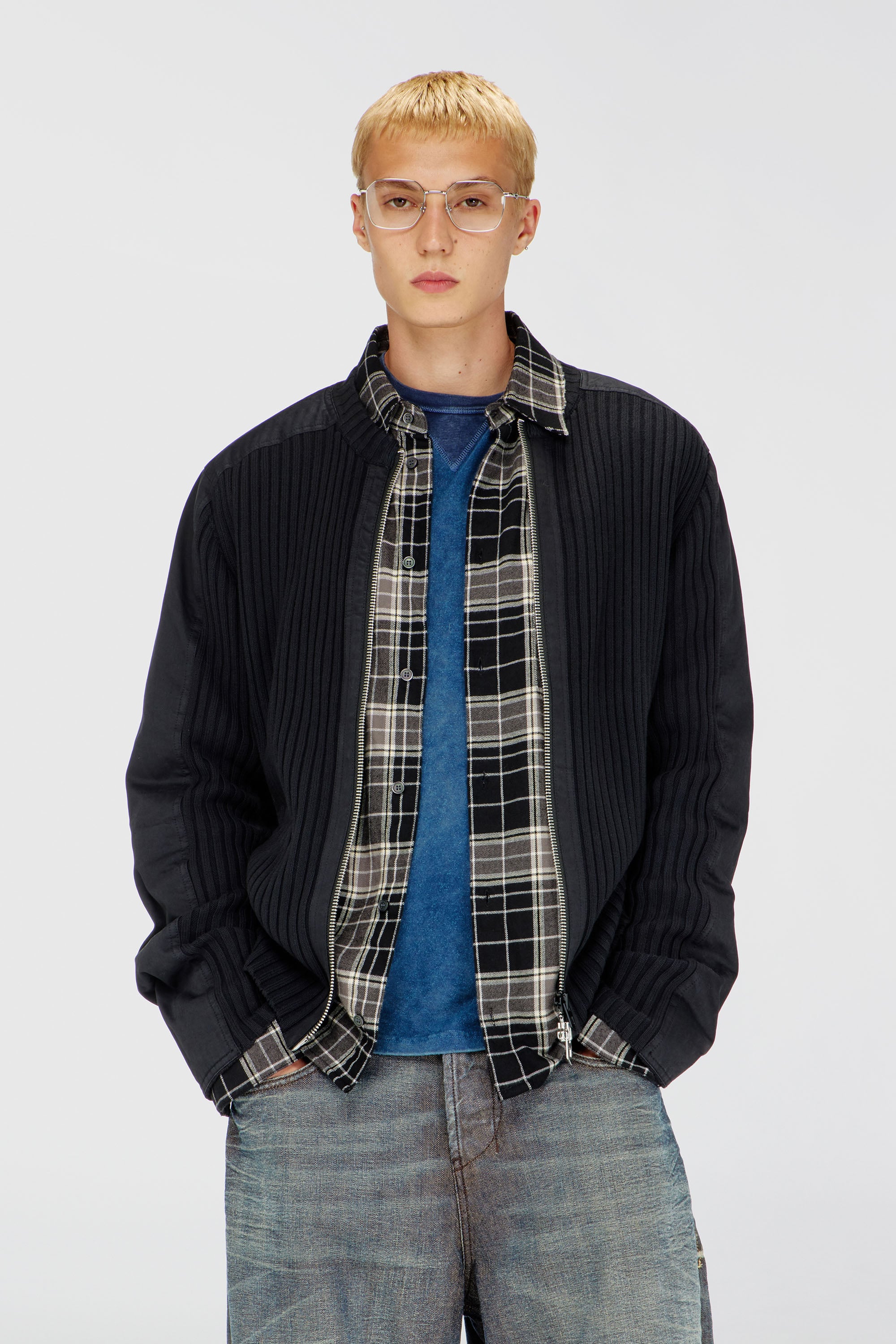Diesel - K-MATTY, Cardigan con zip e pannelli utility Uomo in Nero - 1