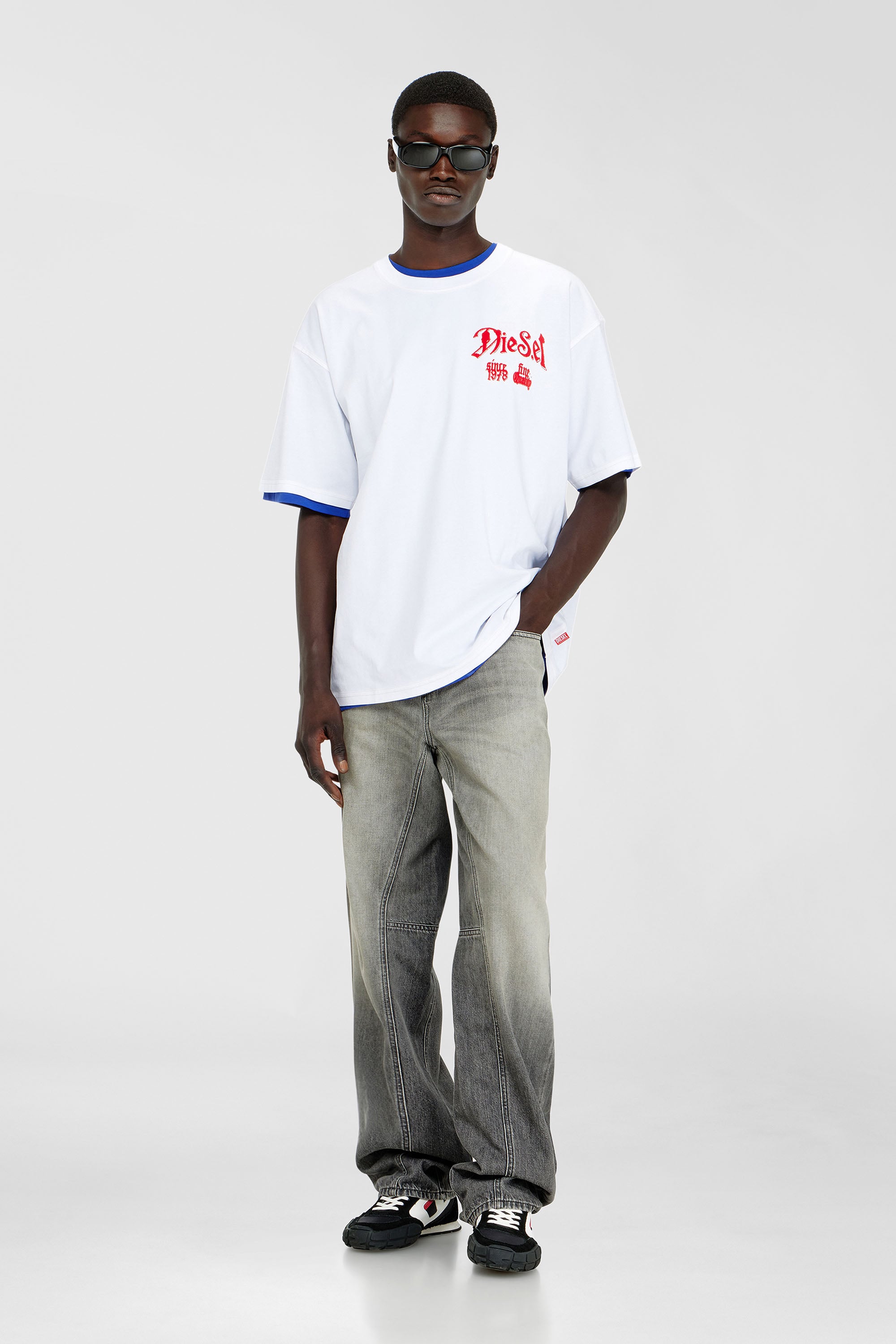 Diesel - T-BOXT-AA2, T-shirt in cotone con grafica in flock Uomo in Bianco - 1