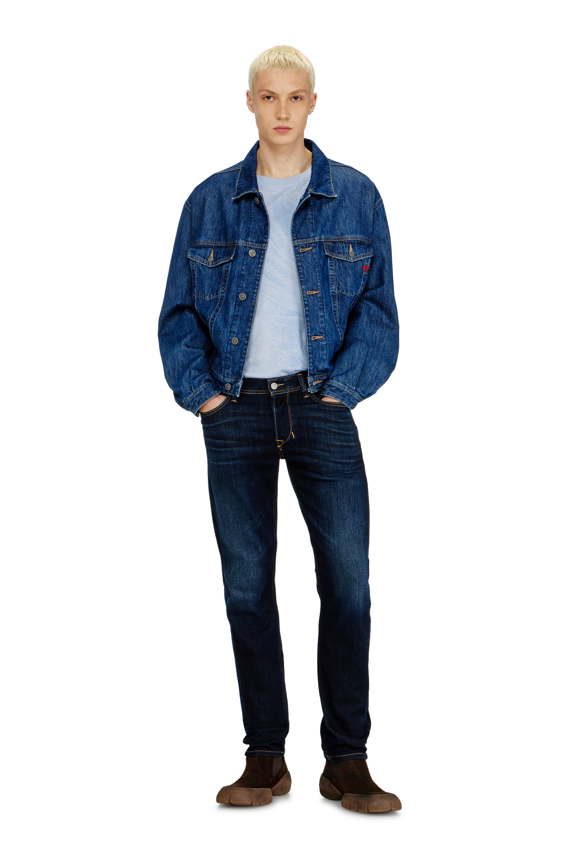 Diesel - Regular Jeans 1986 Larkee-Beex 09Q15 Uomo, Blu Scuro - Image 2