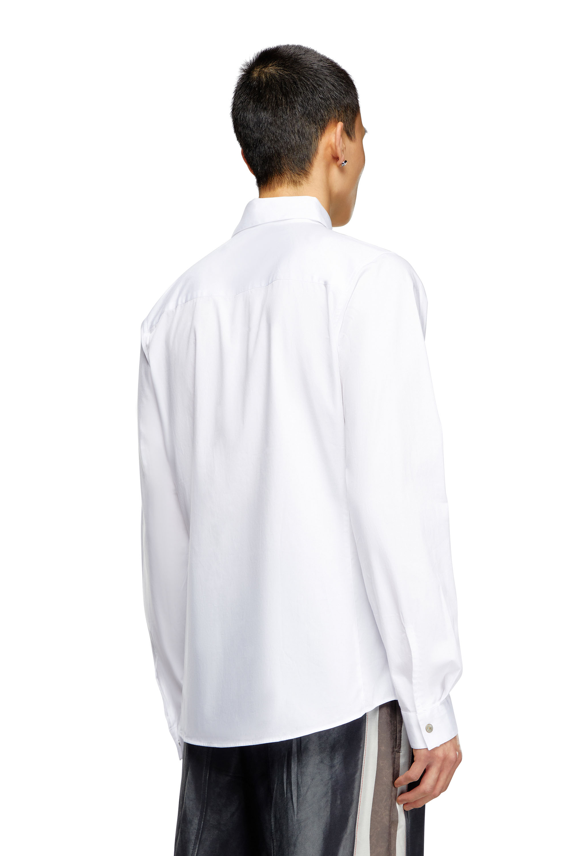 Diesel - S-FITTY-A, Uomo Camicia con logo ricamato sul colletto in Bianco - Image 4