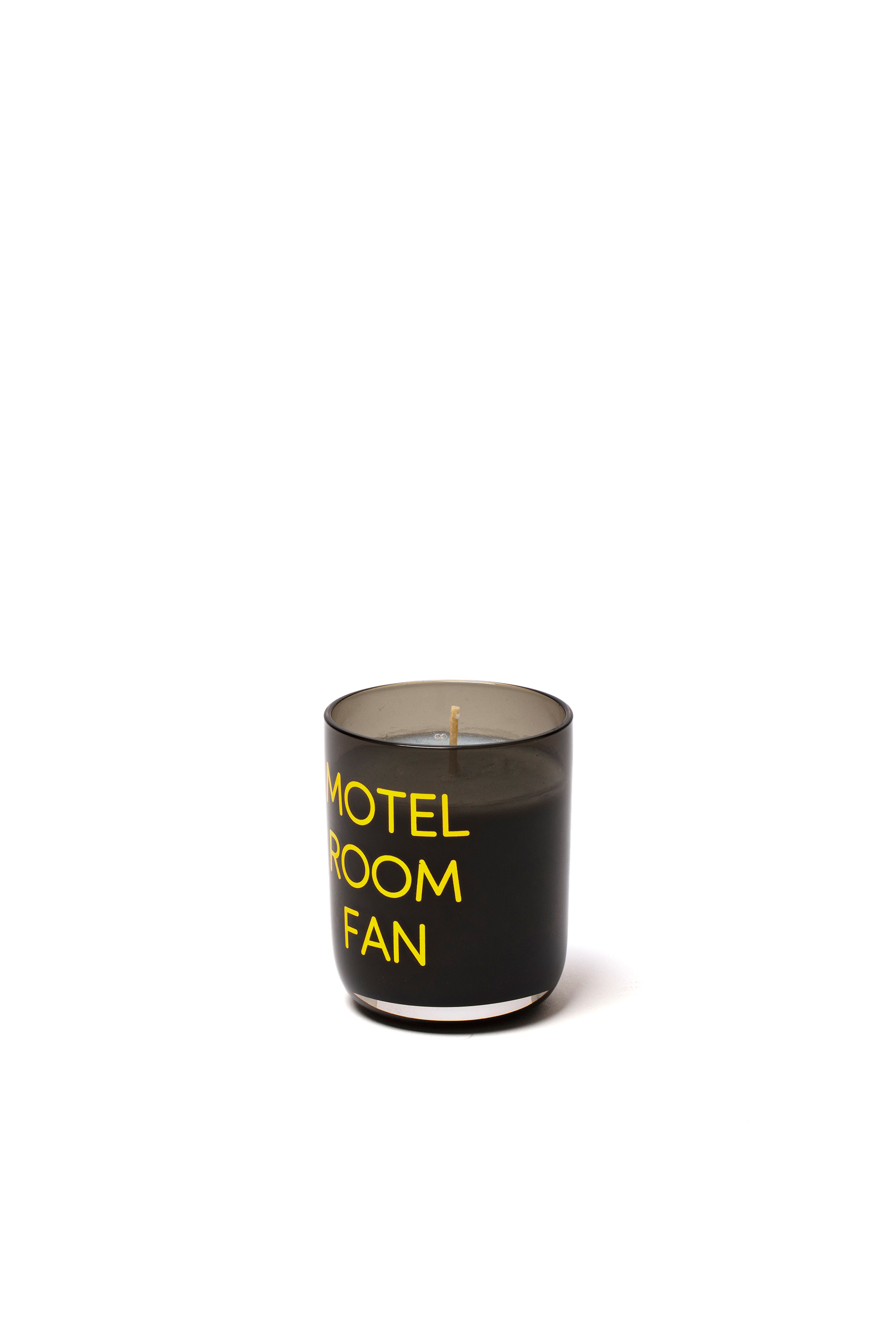 Diesel - 11171 HOME SCENTS, Candela in vasetto vetro "memories-motel room fan" Unisex in Nero - 2