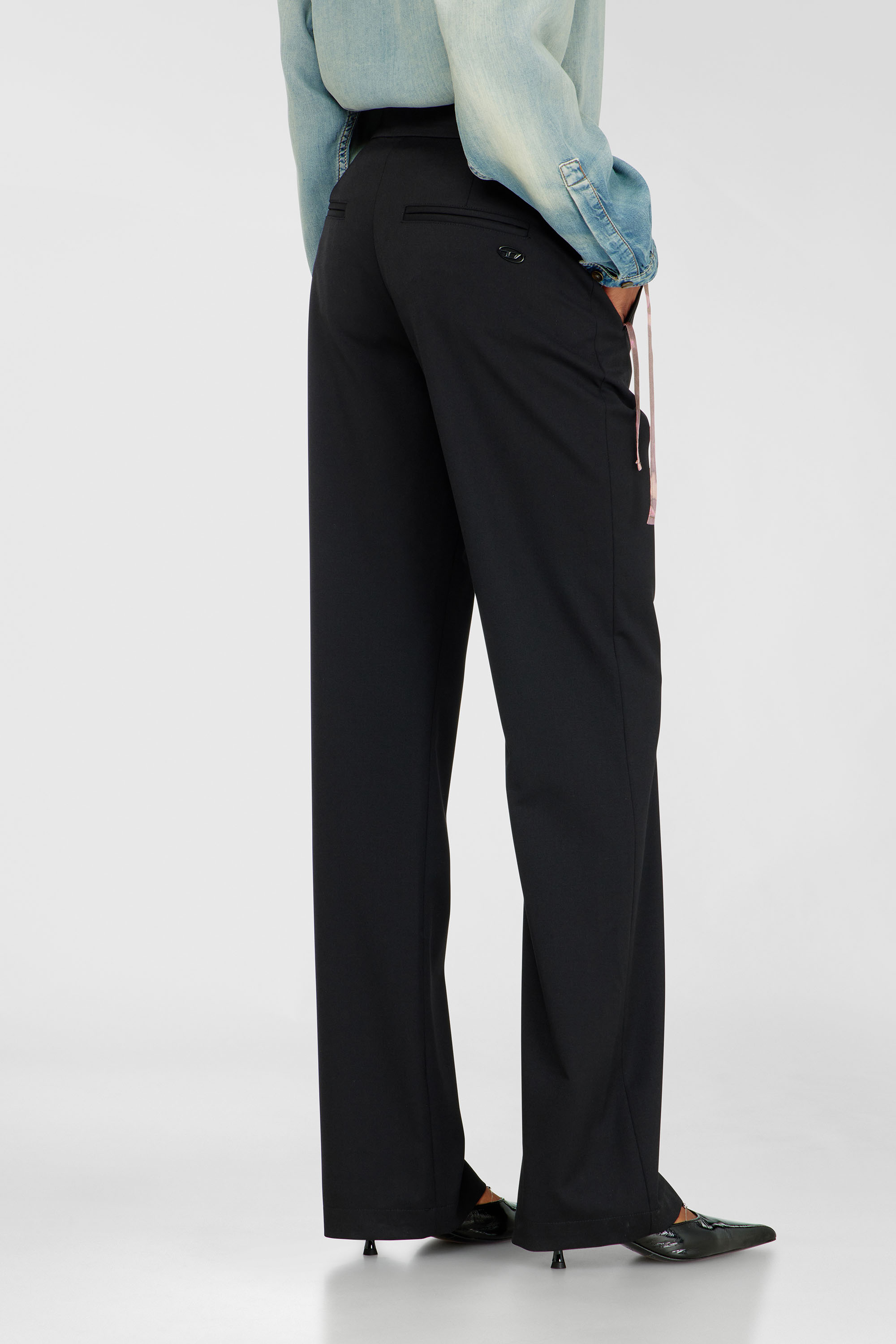Diesel - P-ROMISE-S3, Pantaloni in fresco di lana Donna in Nero - 4