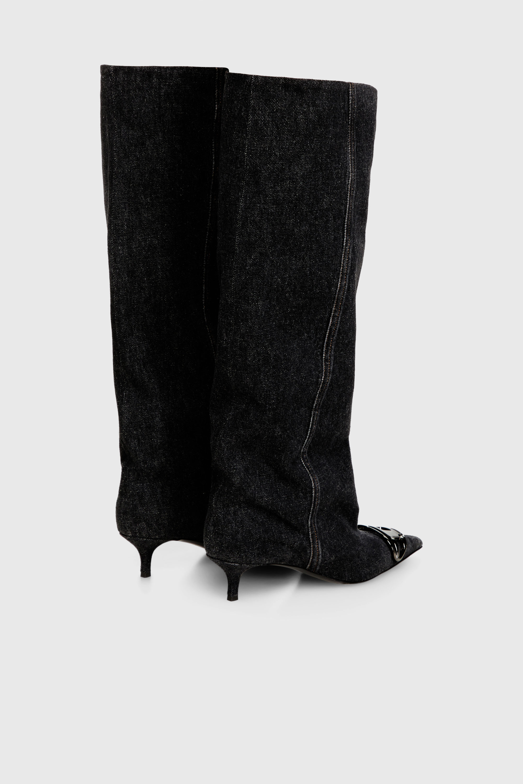 Diesel - D-VENUS KB SLOUCHY, D-Venus-Stivali slouchy al ginocchio in denim blu Donna in Nero - 3