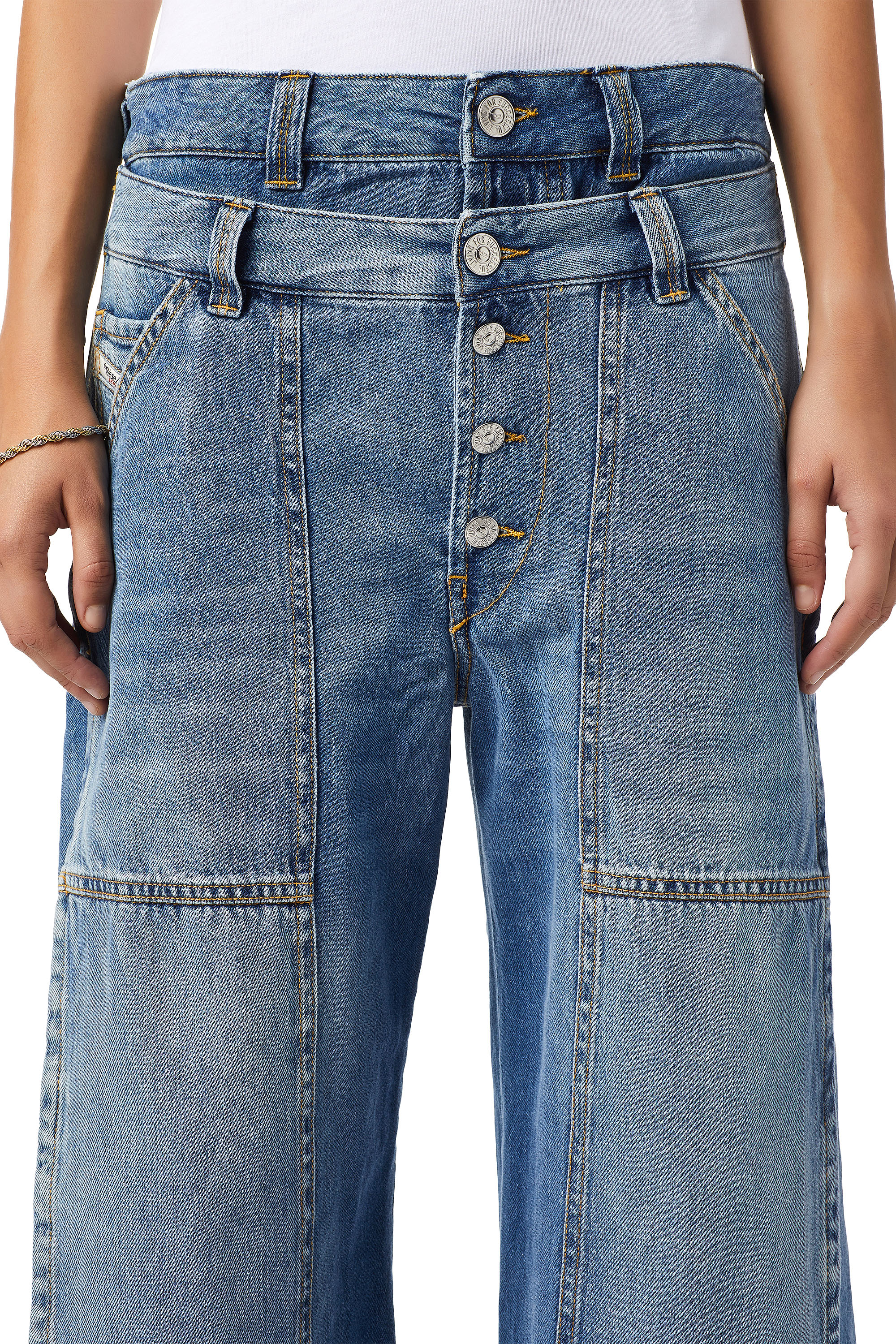 Diesel - D-Laly 0AFAM Bootcut and Flare Jeans, Blu medio - Image 3