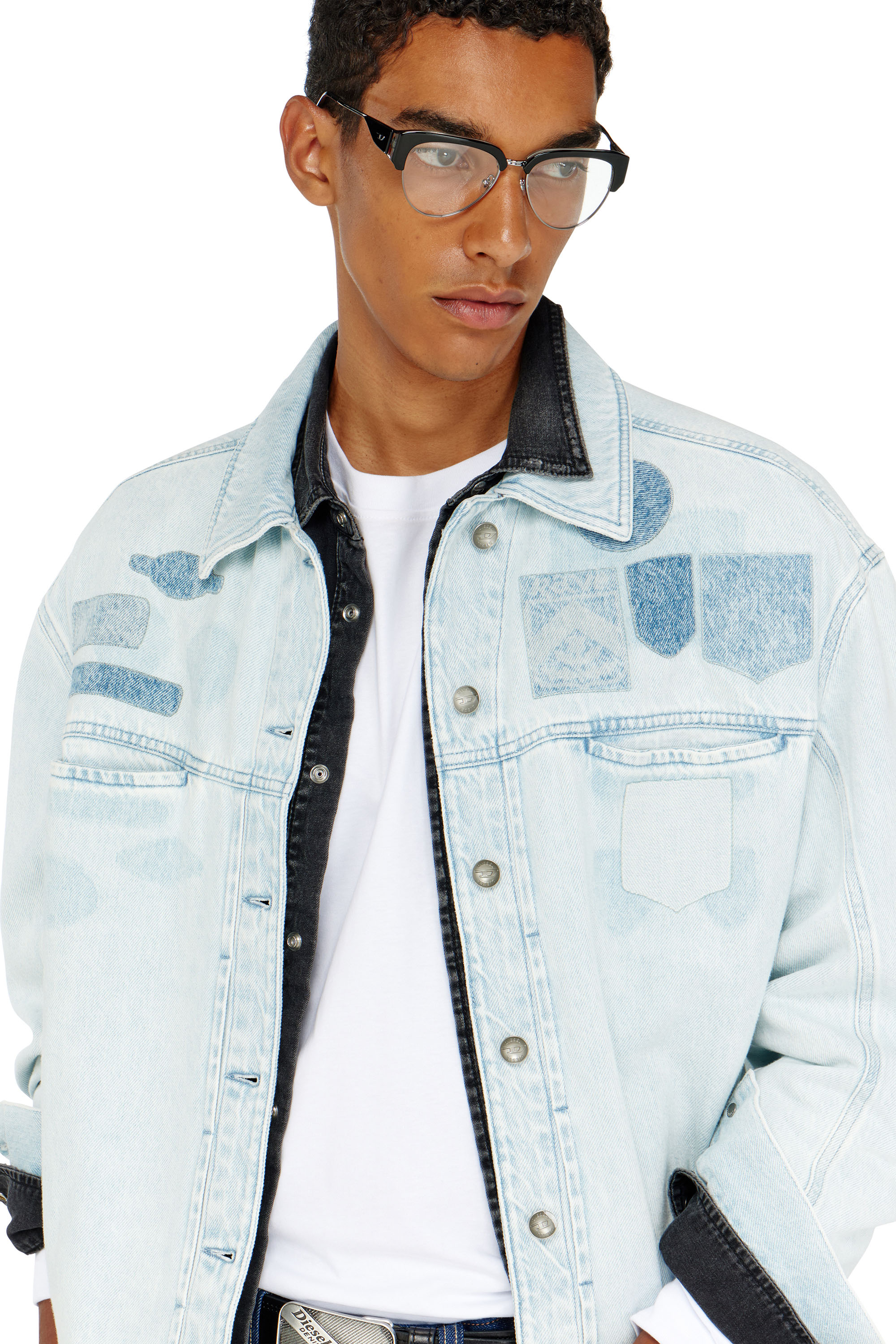 Diesel - D-RYMAVO-S, Camicia oversize in denim con effetti patch Unisex in Blu - 5