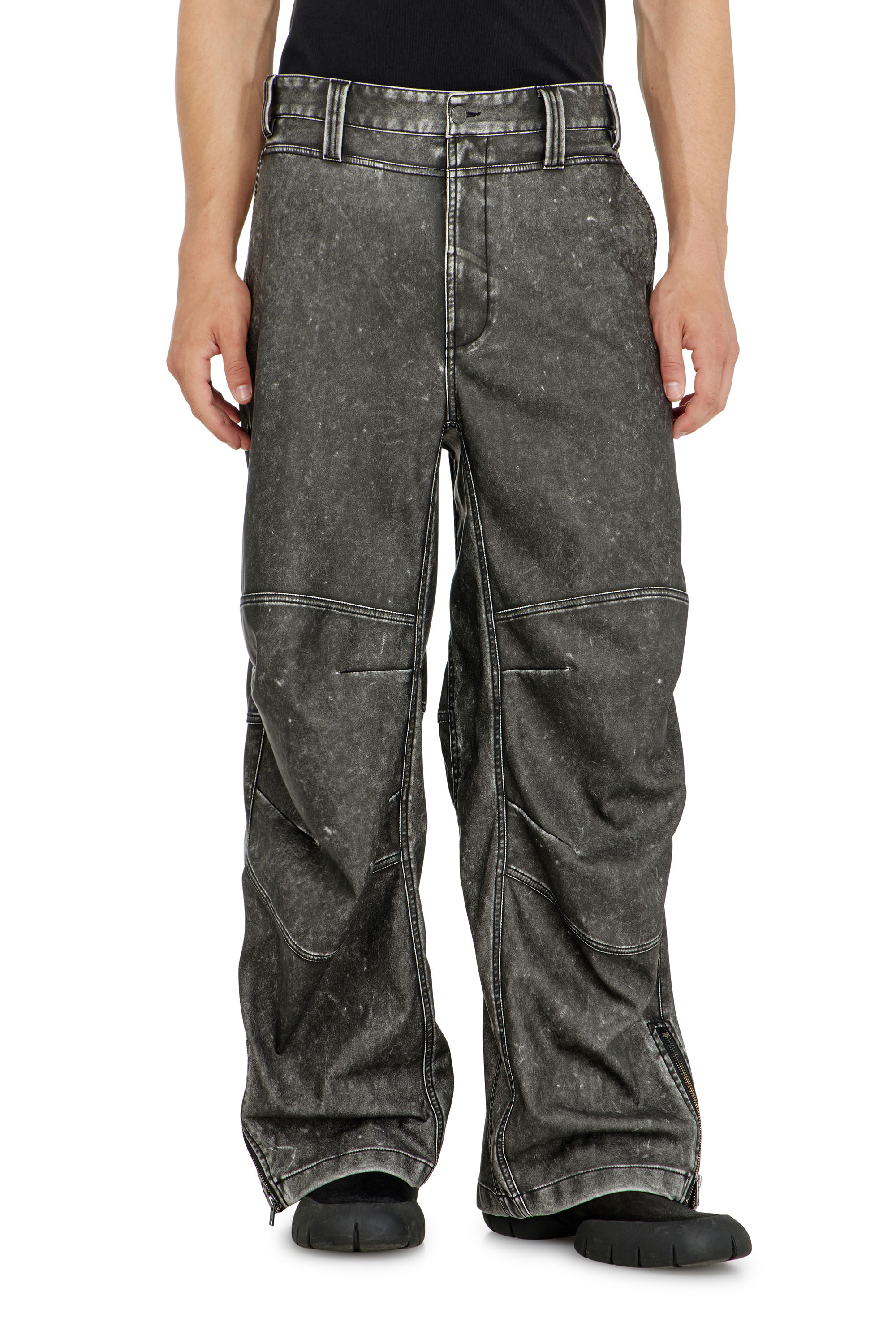 Diesel - P-DELLY-NJCJ, Pantaloni in tessuto doppiato effetto distressed Uomo in ToBeDefined - 2