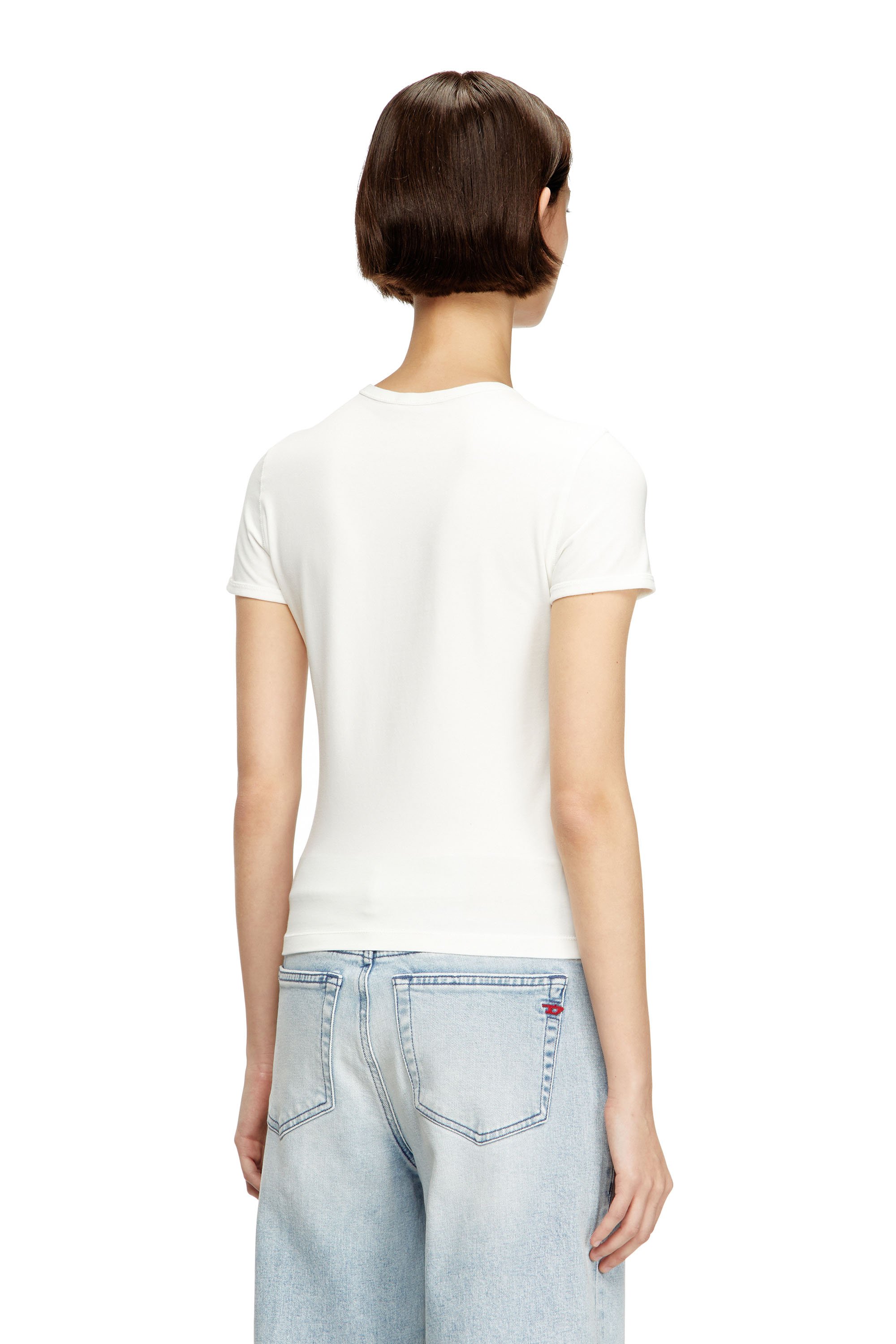 Diesel - T-UNCUTIESLONG-OD, T-shirt slim-fit con Oval D metallico Donna in ToBeDefined - 3