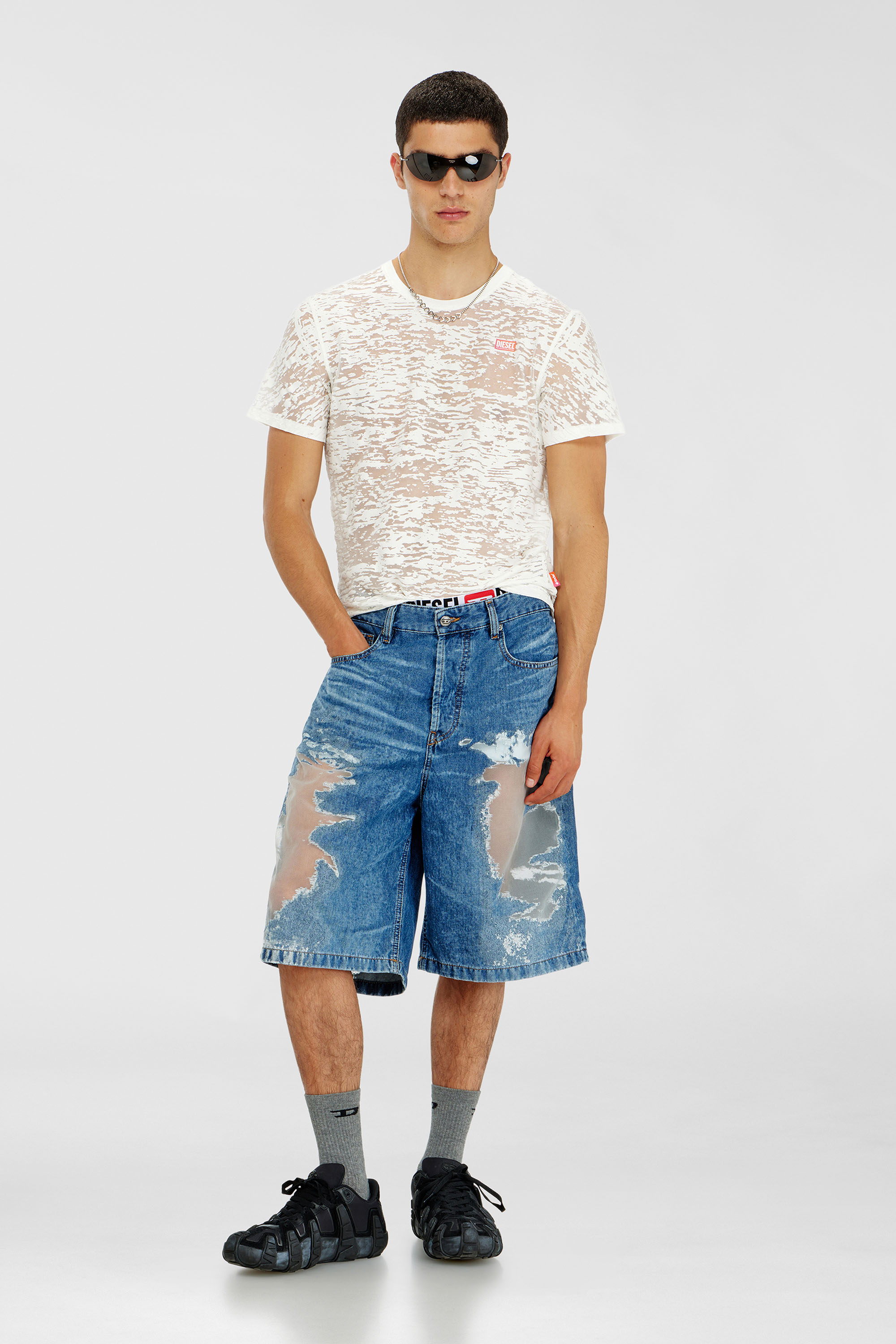 Diesel - PR-T-NOTS-MATI-R, T-shirt in jersey devor&eacute; all-over Unisex in Bianco - 2
