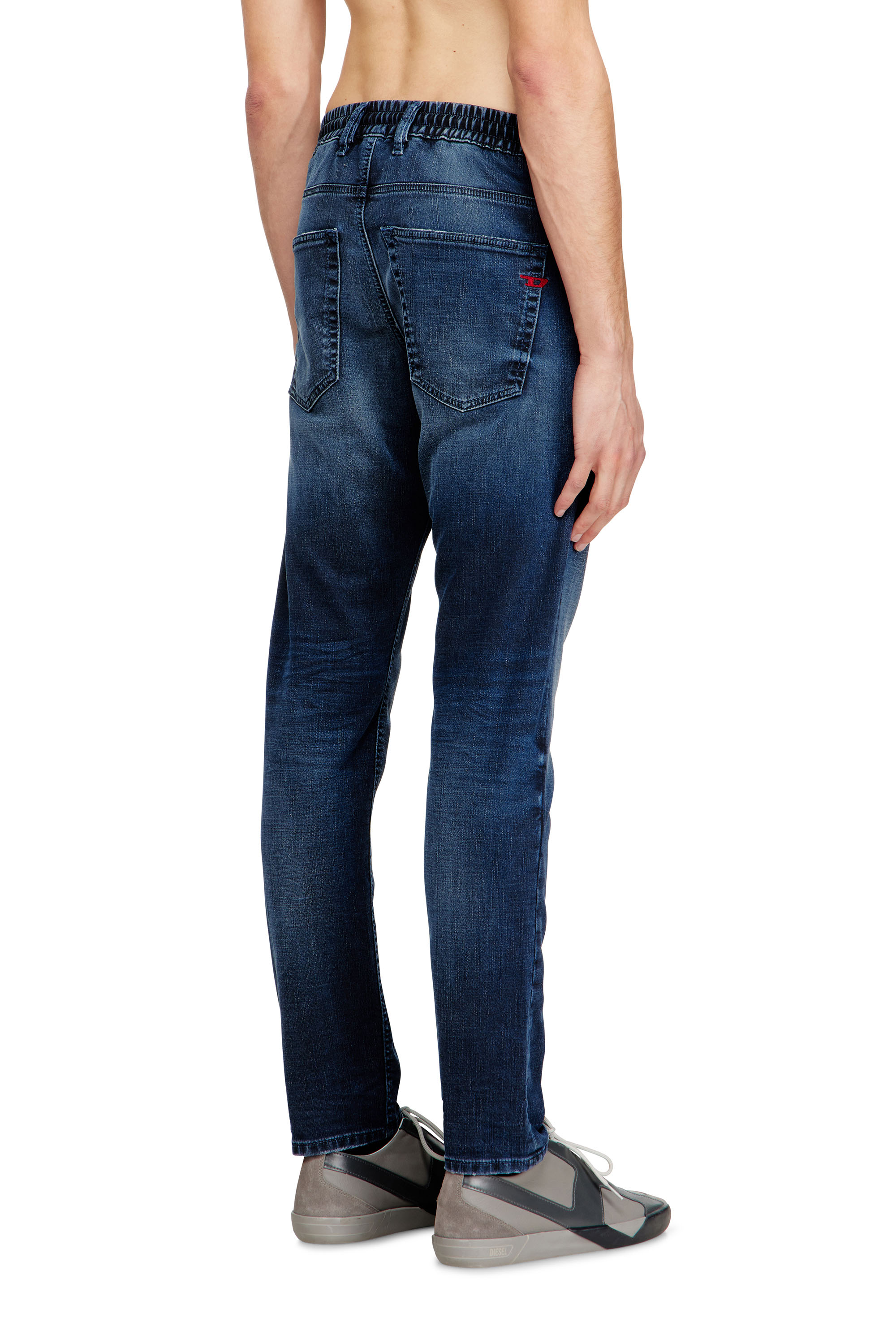 Diesel - Regular 2032 D-Krooley Joggjeans&reg; 09N65 Uomo, Blu Scuro - Image 3