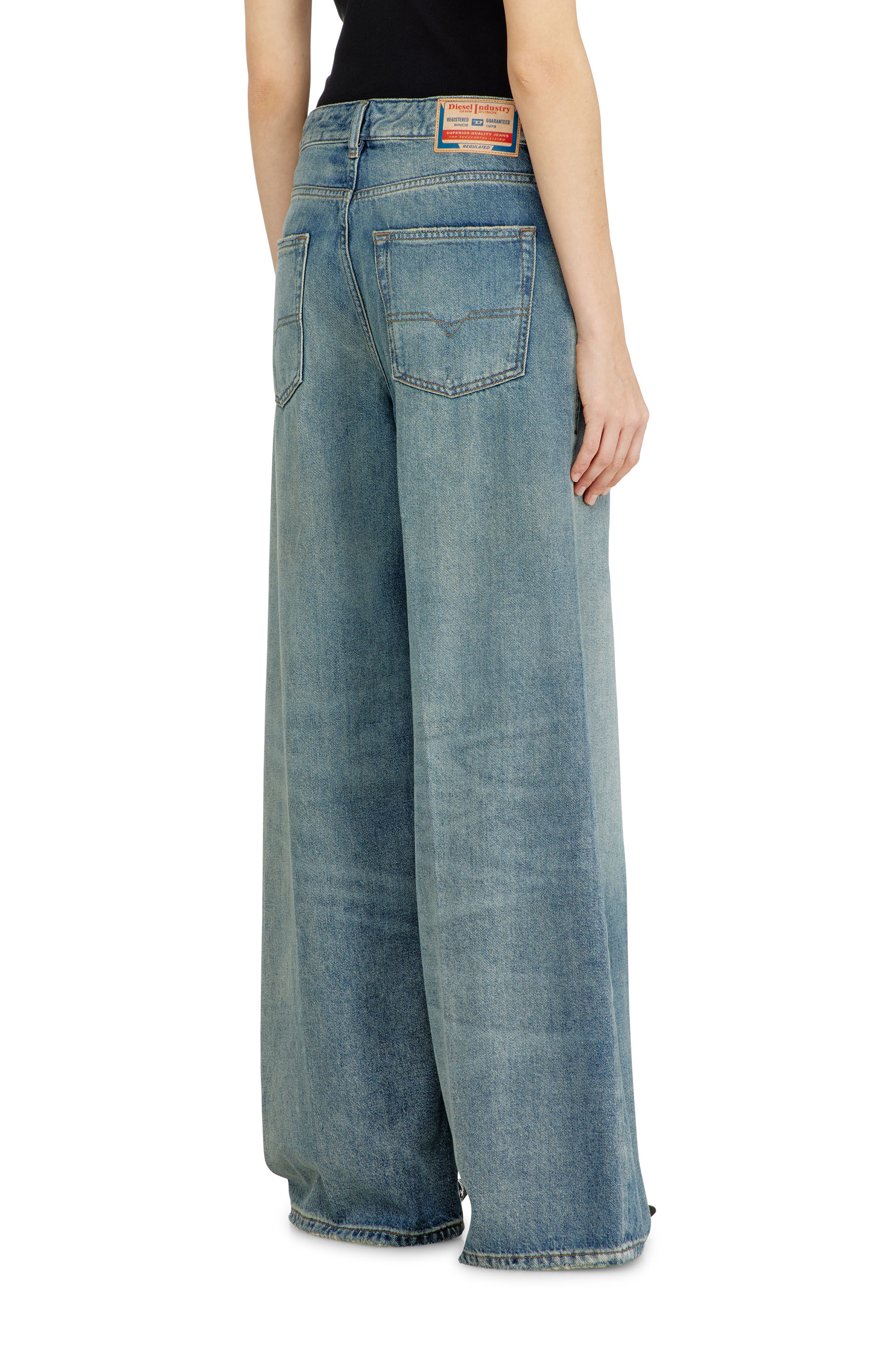 Diesel - Relaxed Jeans 1996 D-Sire 0BEBL Donna, Blu medio - Image 5