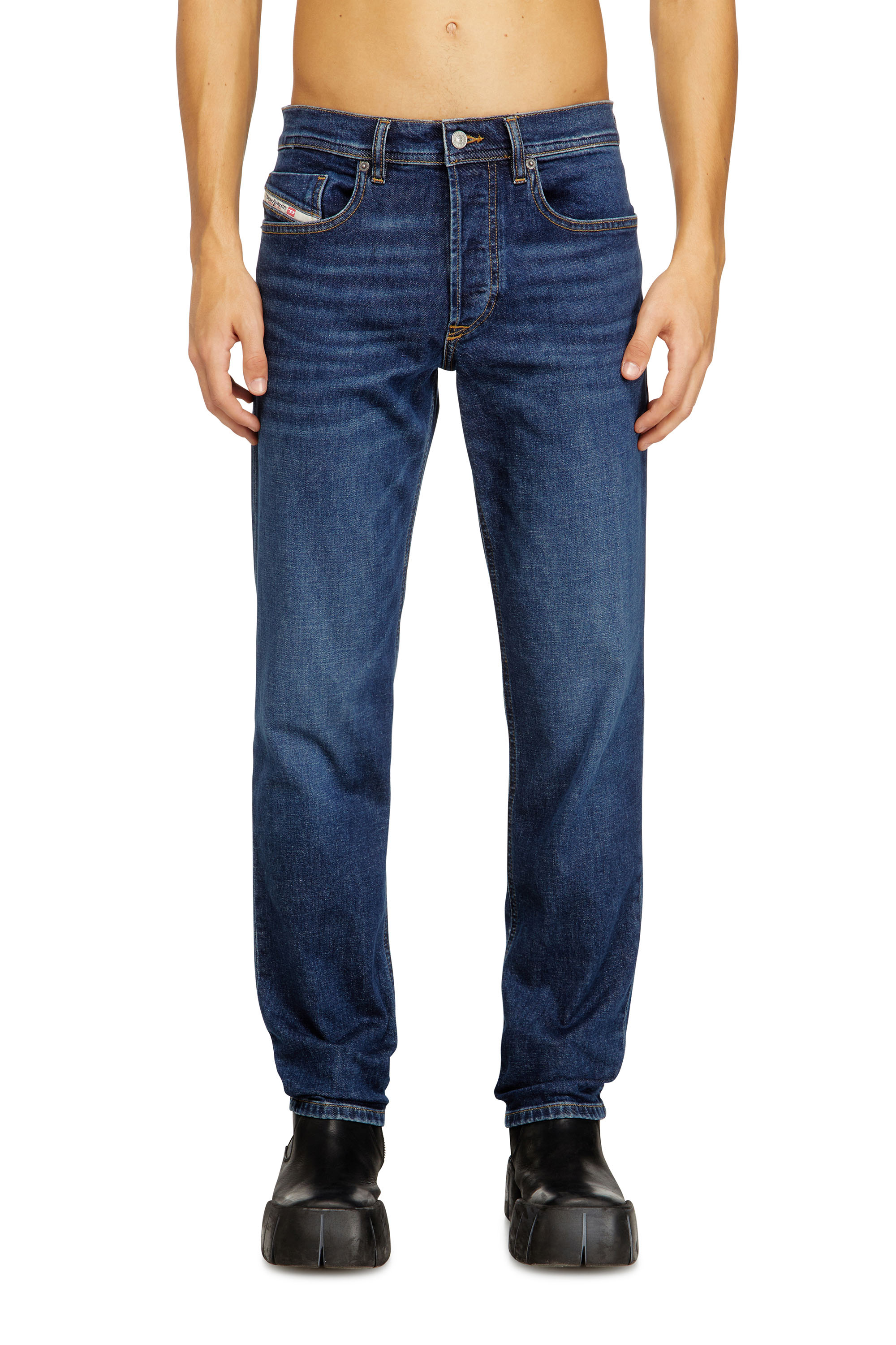 Diesel - Regular Jeans 2023 D-Finitive 0ADBG Uomo, Blu medio - Image 1