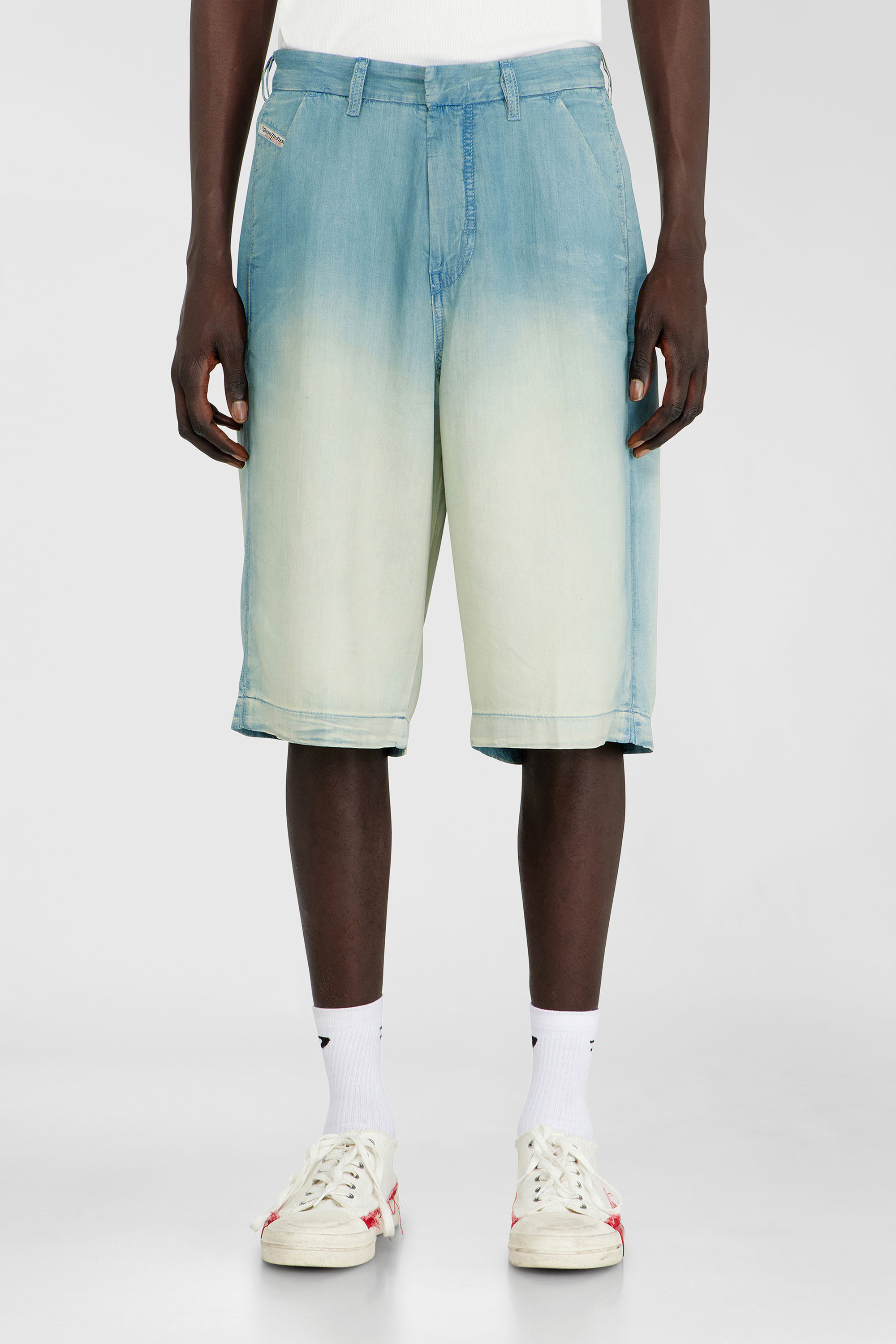 Diesel - D-TYLOR-SHORT-S, Shorts in denim fluido sovratinto Uomo in Blu - 1