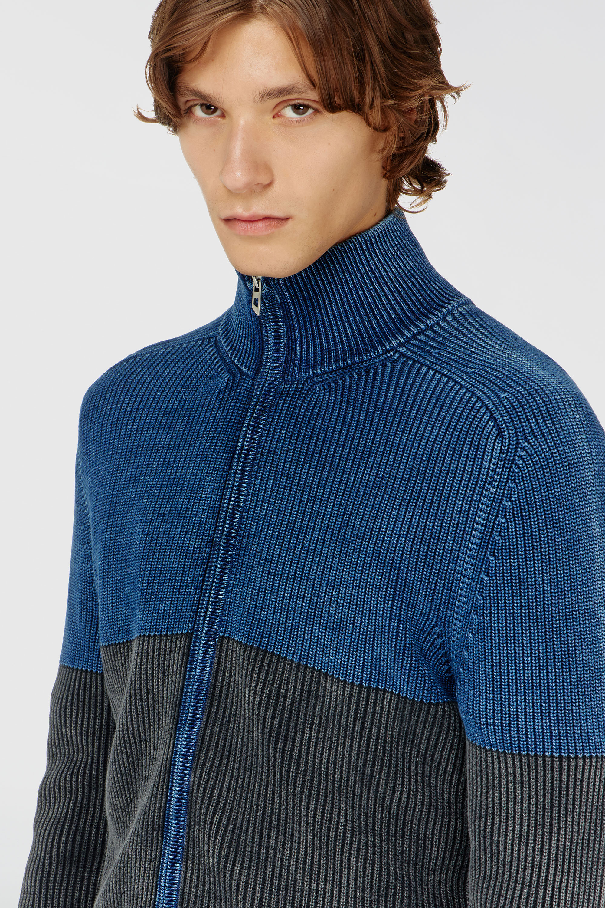 Diesel - K-HERMOS, Cardigan con zip effetto denim bicolore Uomo in Multicolor - 4