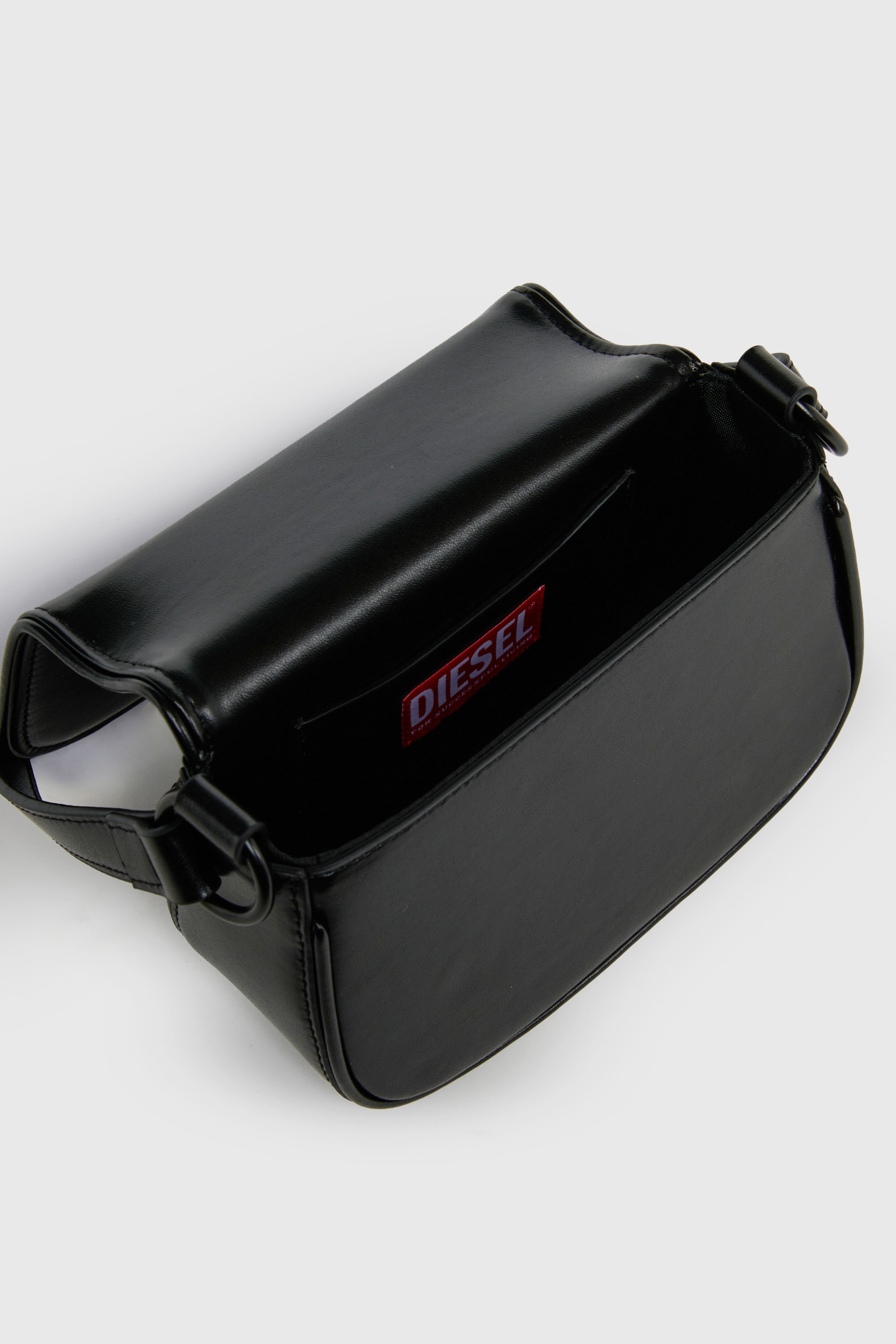 Diesel - WIRT, WIRT - Borsa a tracolla con logo Oval D embossato Donna in Nero - 4