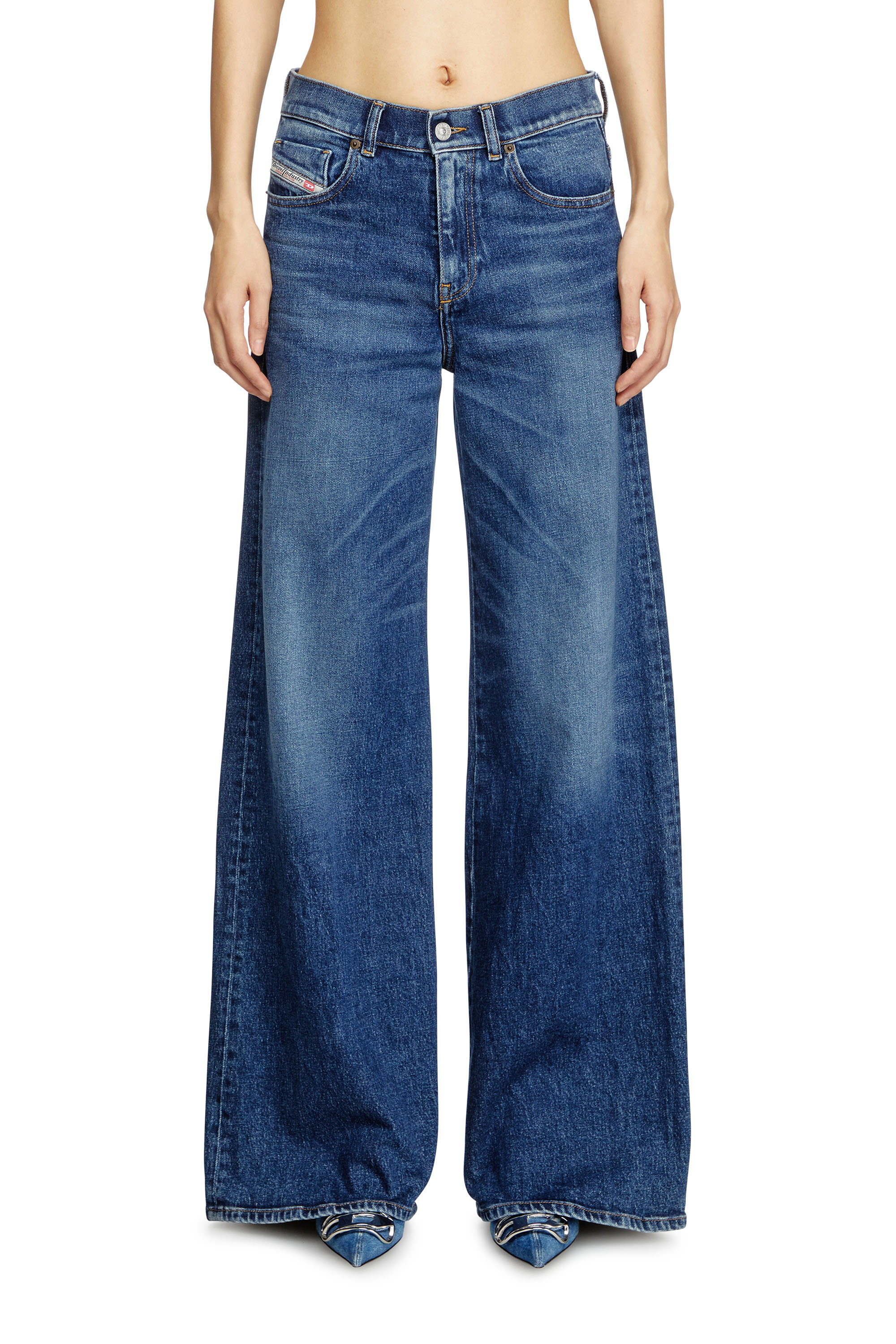 Diesel - Flare Jeans 1978 D-Akemi 09L21 Donna, Blu medio - Image 1