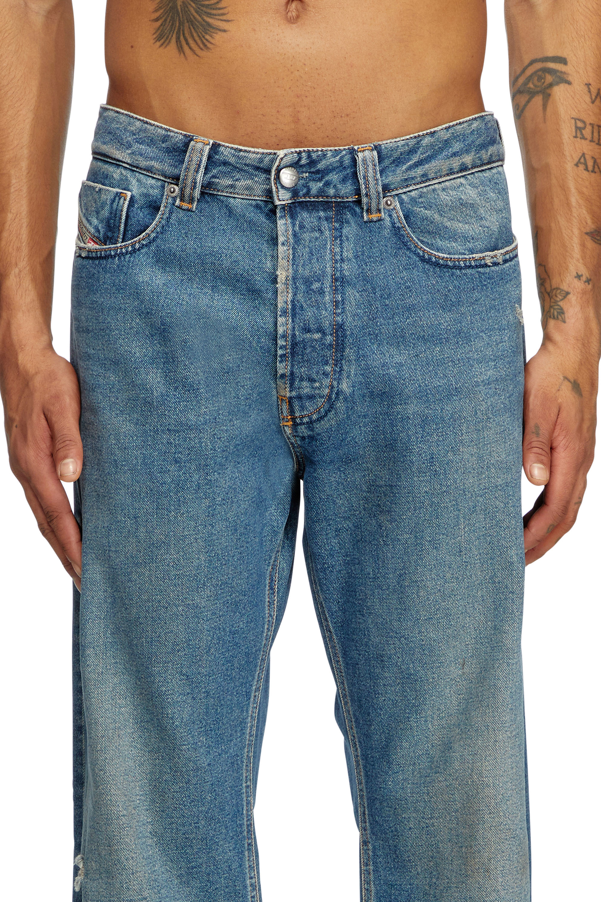 Diesel - Relaxed Jeans 1980 D-Eeper 09J79 Uomo, Blu medio - Image 5