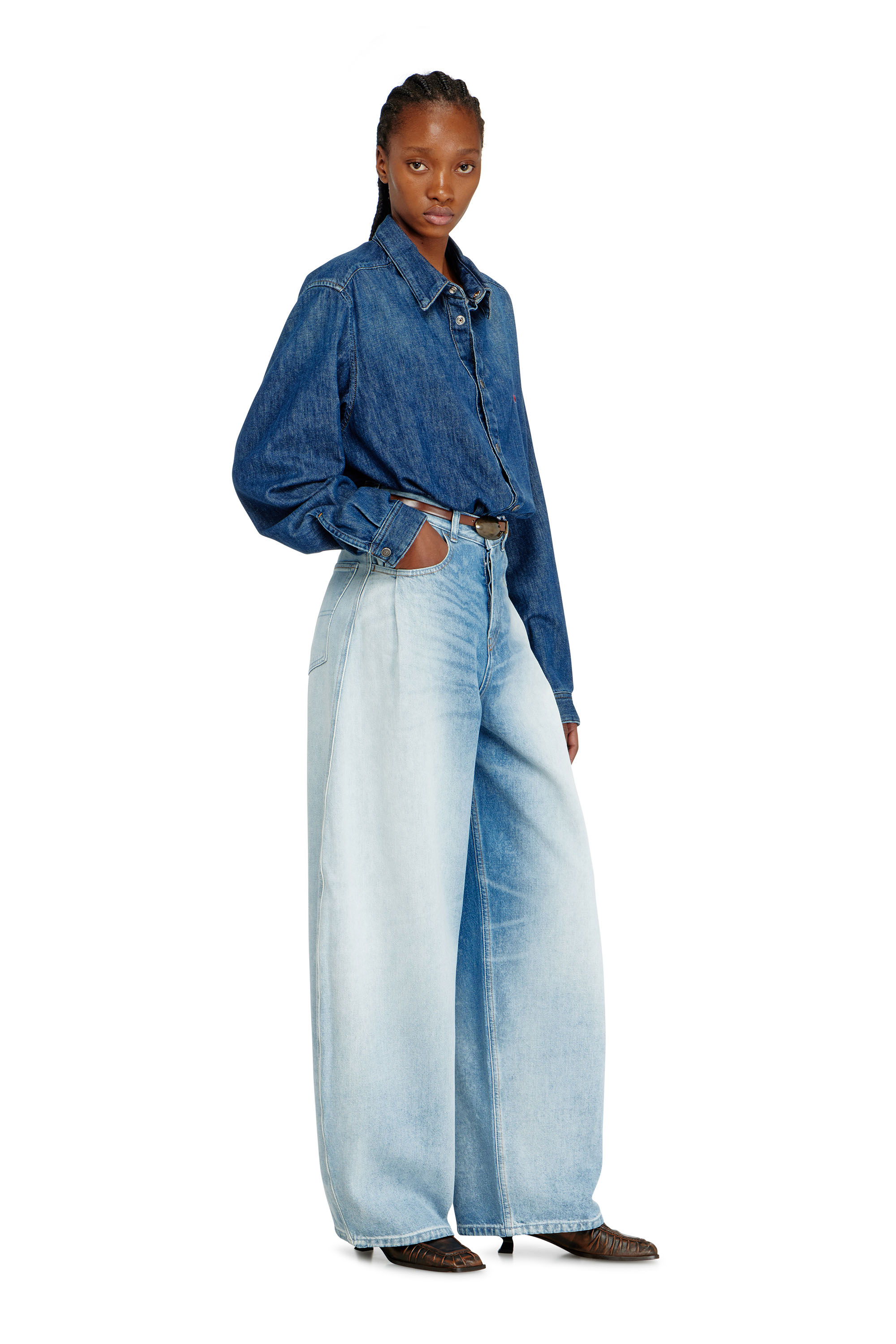 Diesel - Relaxed Jeans 1987 D-Khelz 007EE Donna, Blu Chiaro - Image 2