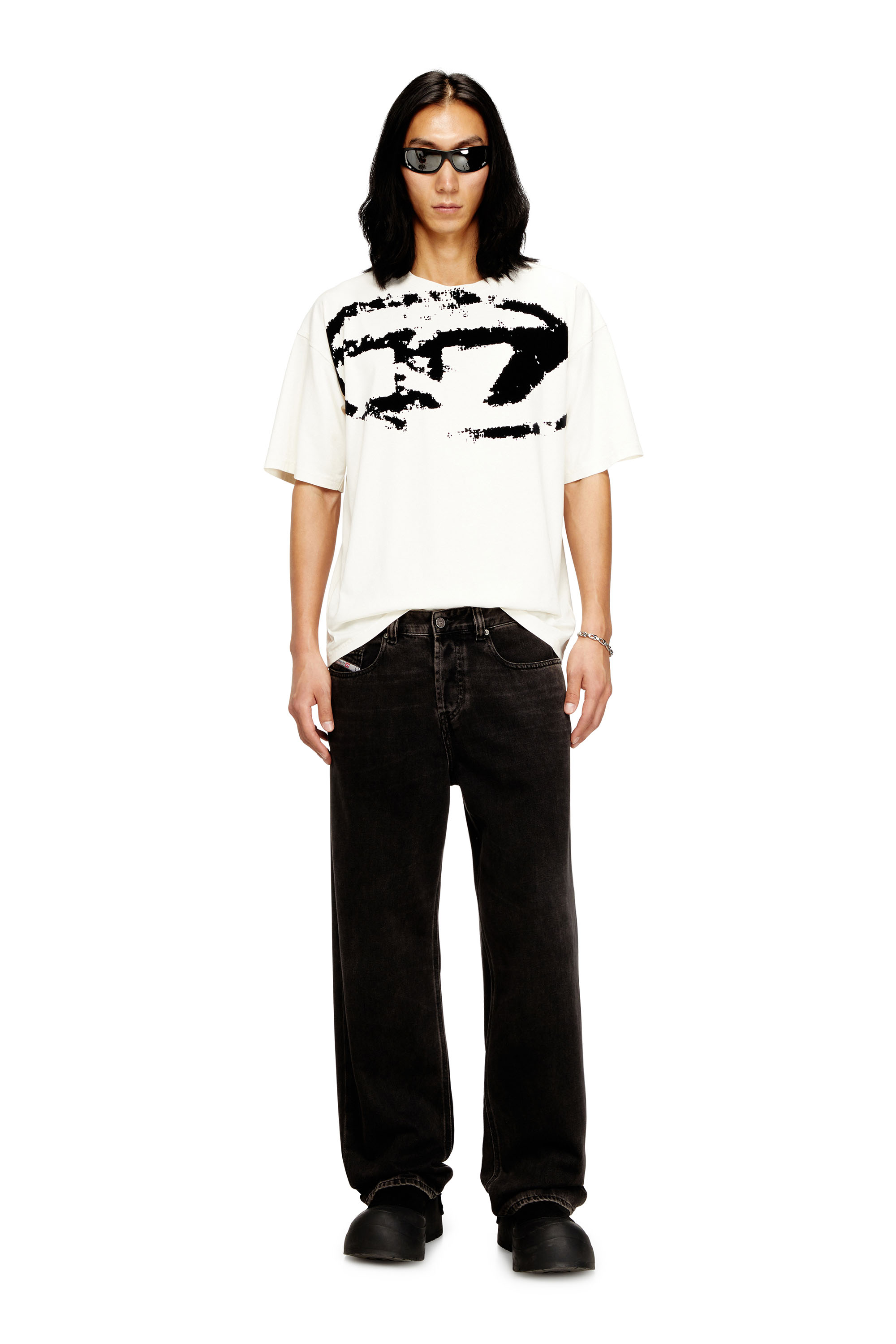 Diesel - T-BOXT-N14, T-shirt con stampa distressed floccata Uomo in Multicolor - 1