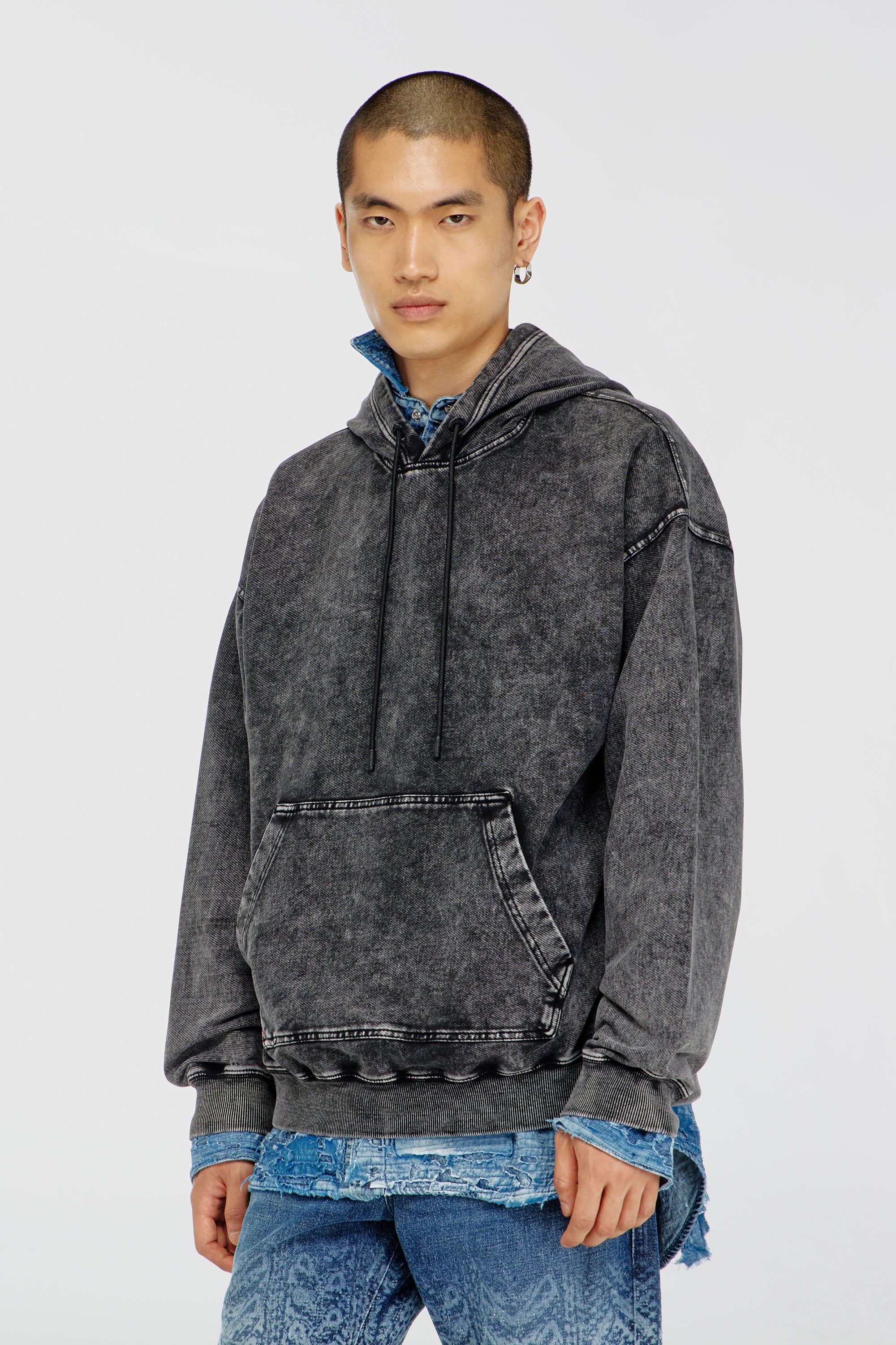 Diesel - S-BOXT-HOOD-TUK, Felpa con cappuccio effetto denim lavorato Uomo in Grigio - 1