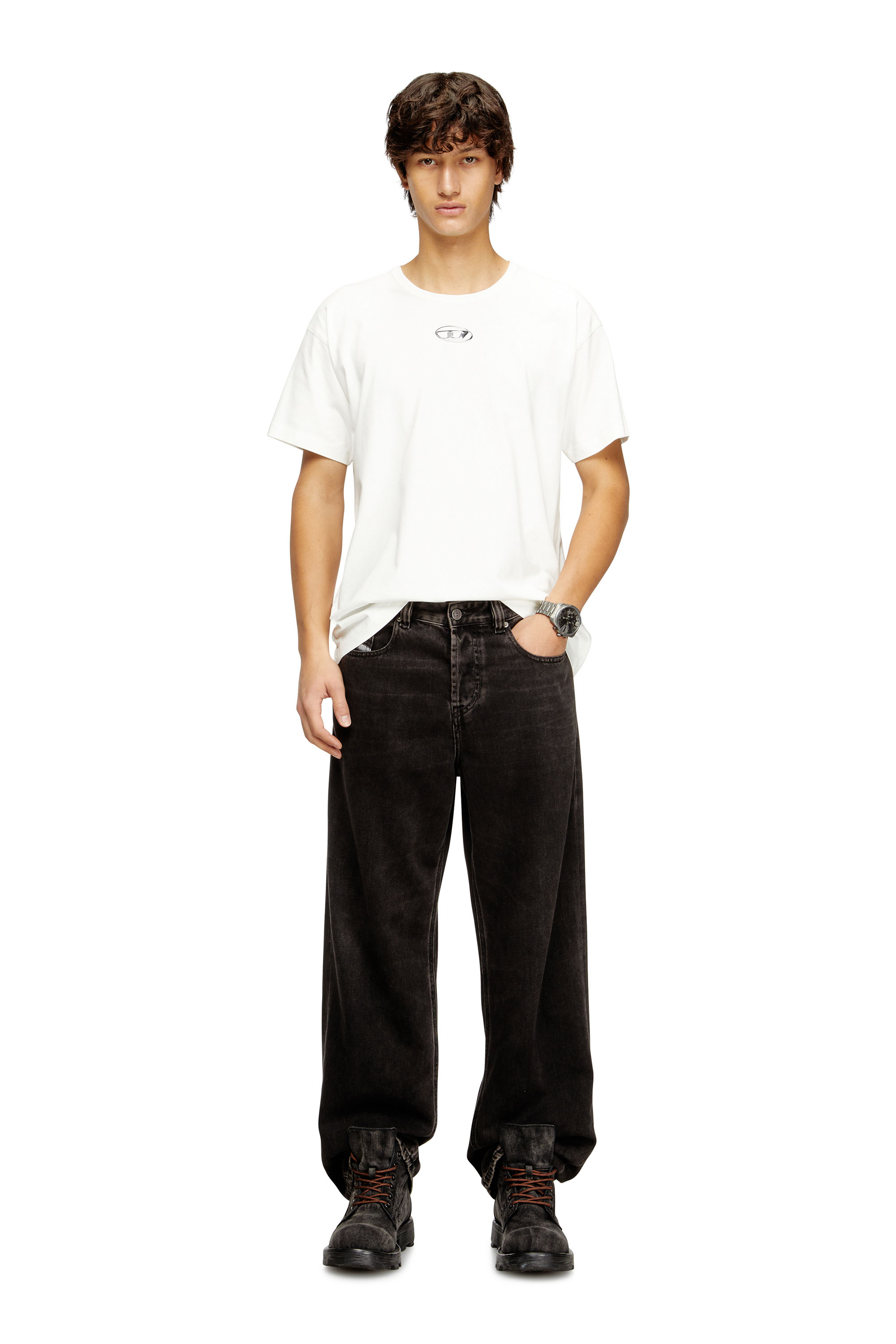 Diesel - T-NORM-IOD, T-shirt in cotone leggero con logo Oval D metallizzato Uomo in ToBeDefined - 2