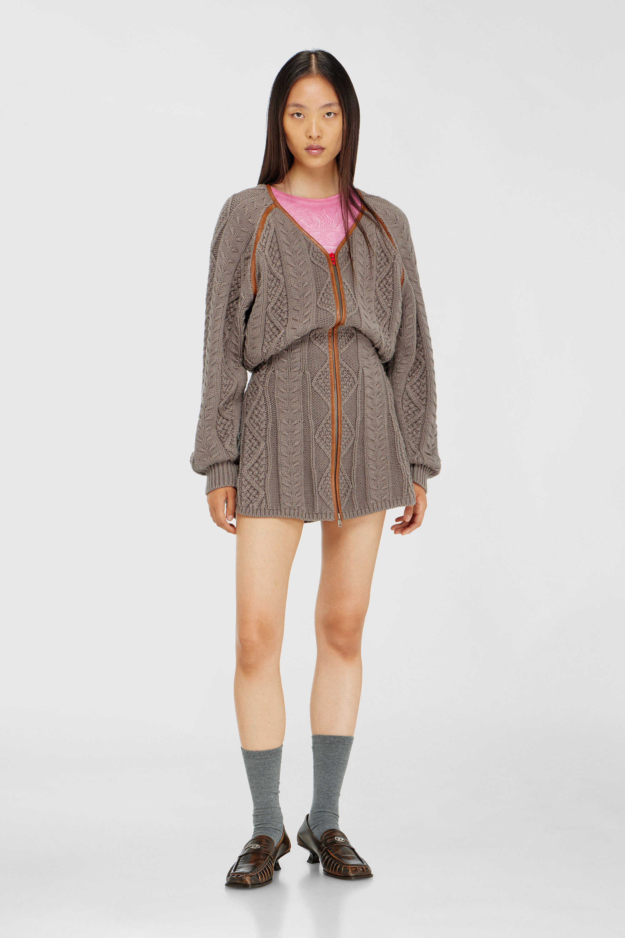 Diesel - M-INTESSE, Abito mini cardigan in maglia a trecce Donna in Grigio - 3