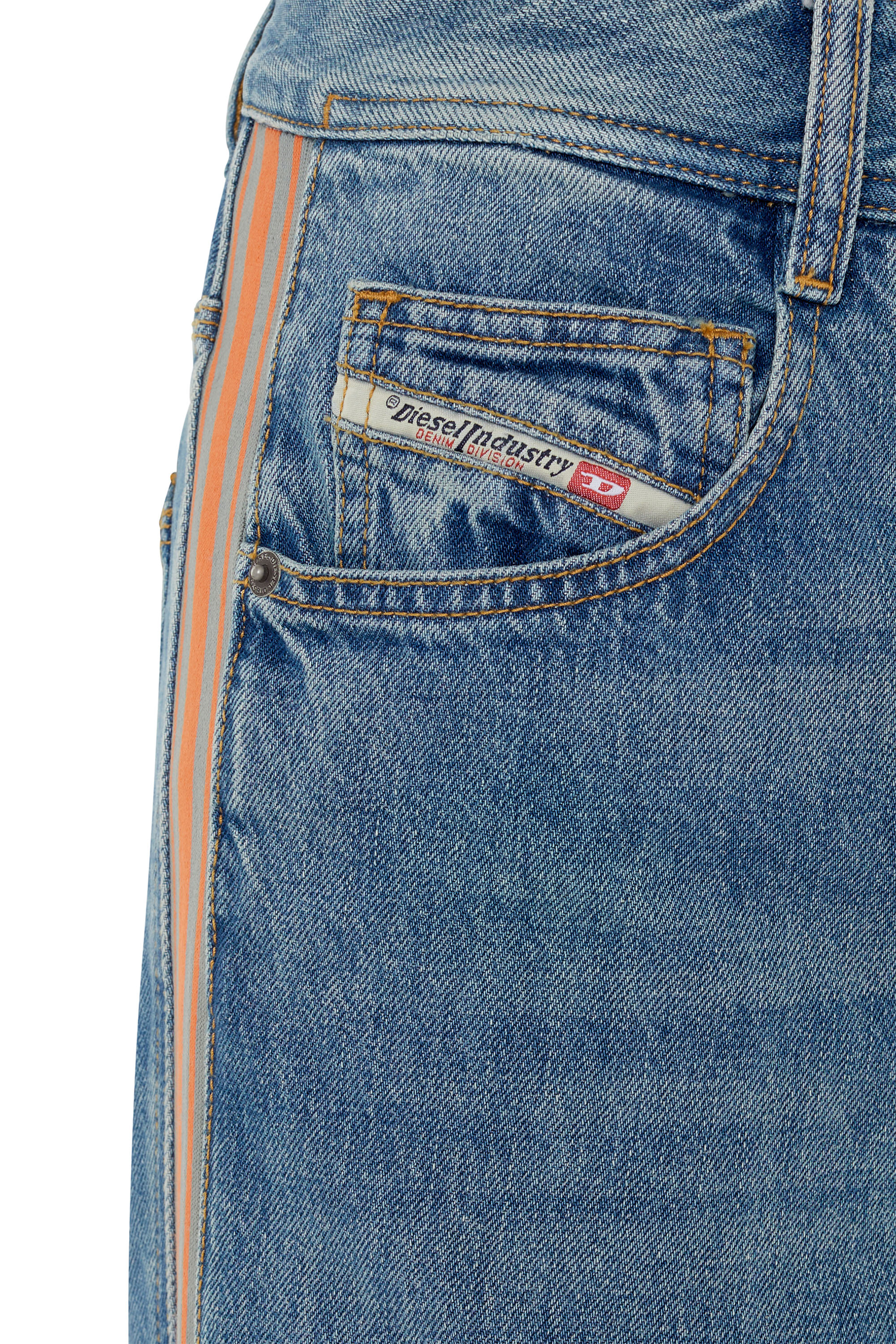 Diesel - D-Arbus 0EIAW Straight Jeans, Blu medio - Image 3