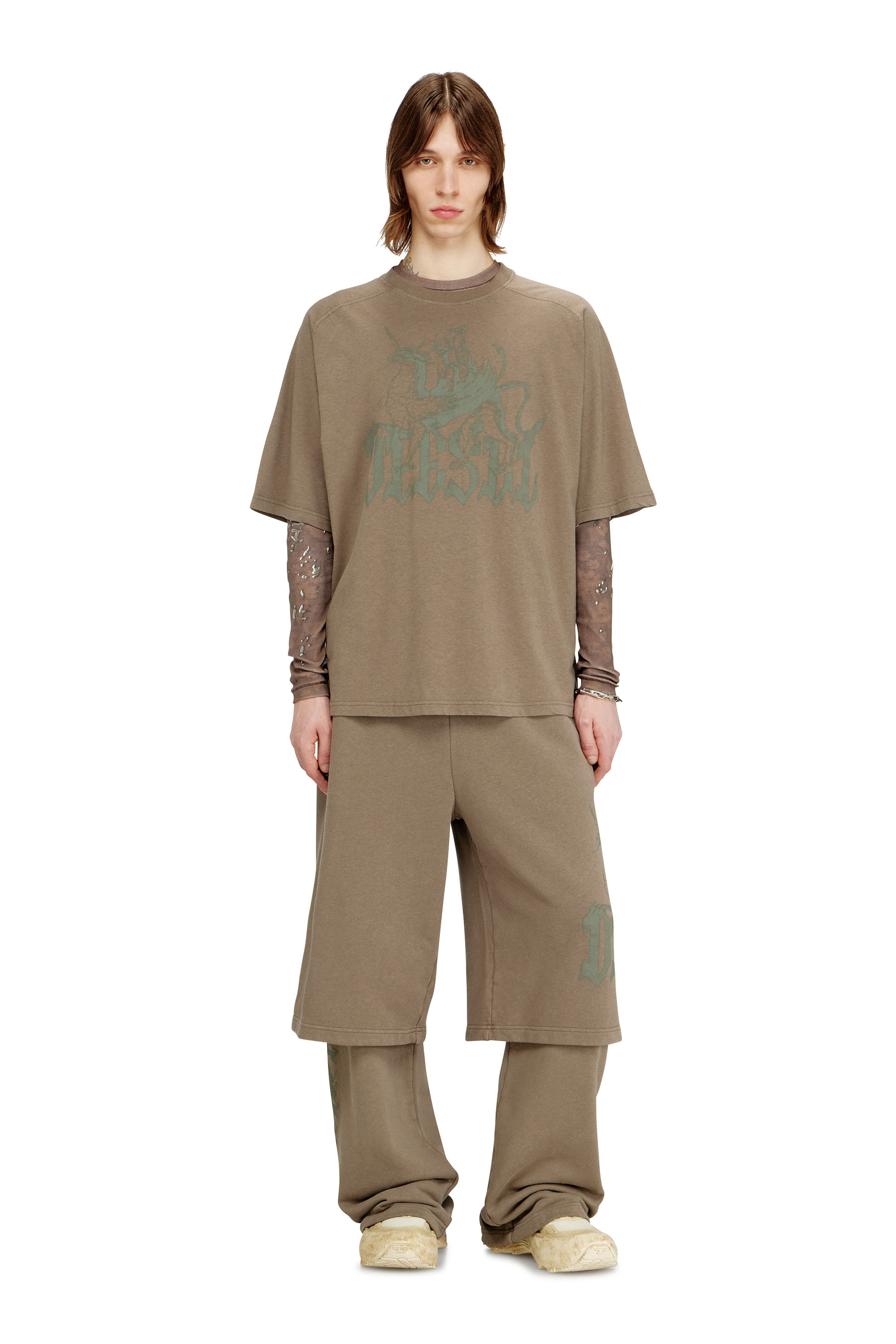 Diesel - T-JUSSI-A, T-shirt stampata in cotone e canapa Uomo in Beige - 2