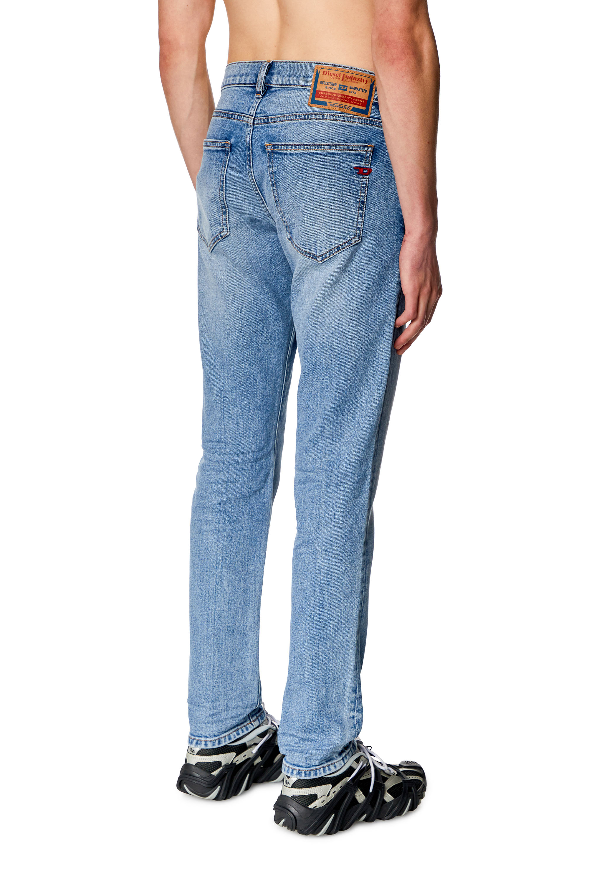 Diesel - Slim Jeans 2019 D-Strukt 0CLAF, Blu Chiaro - Image 3