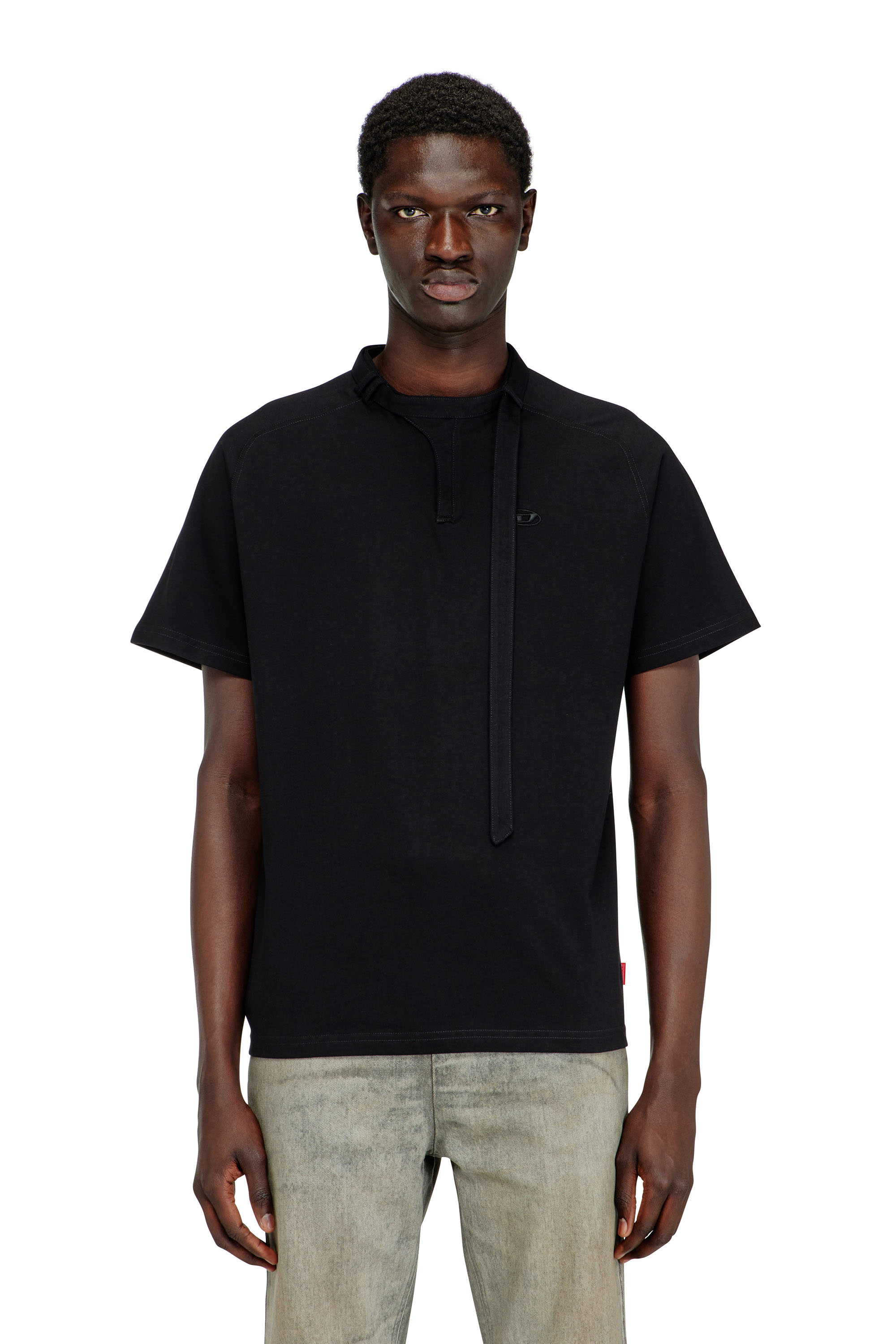 Diesel - T-KAUKO, T-shirt con cinturino biker Uomo in Nero - 1