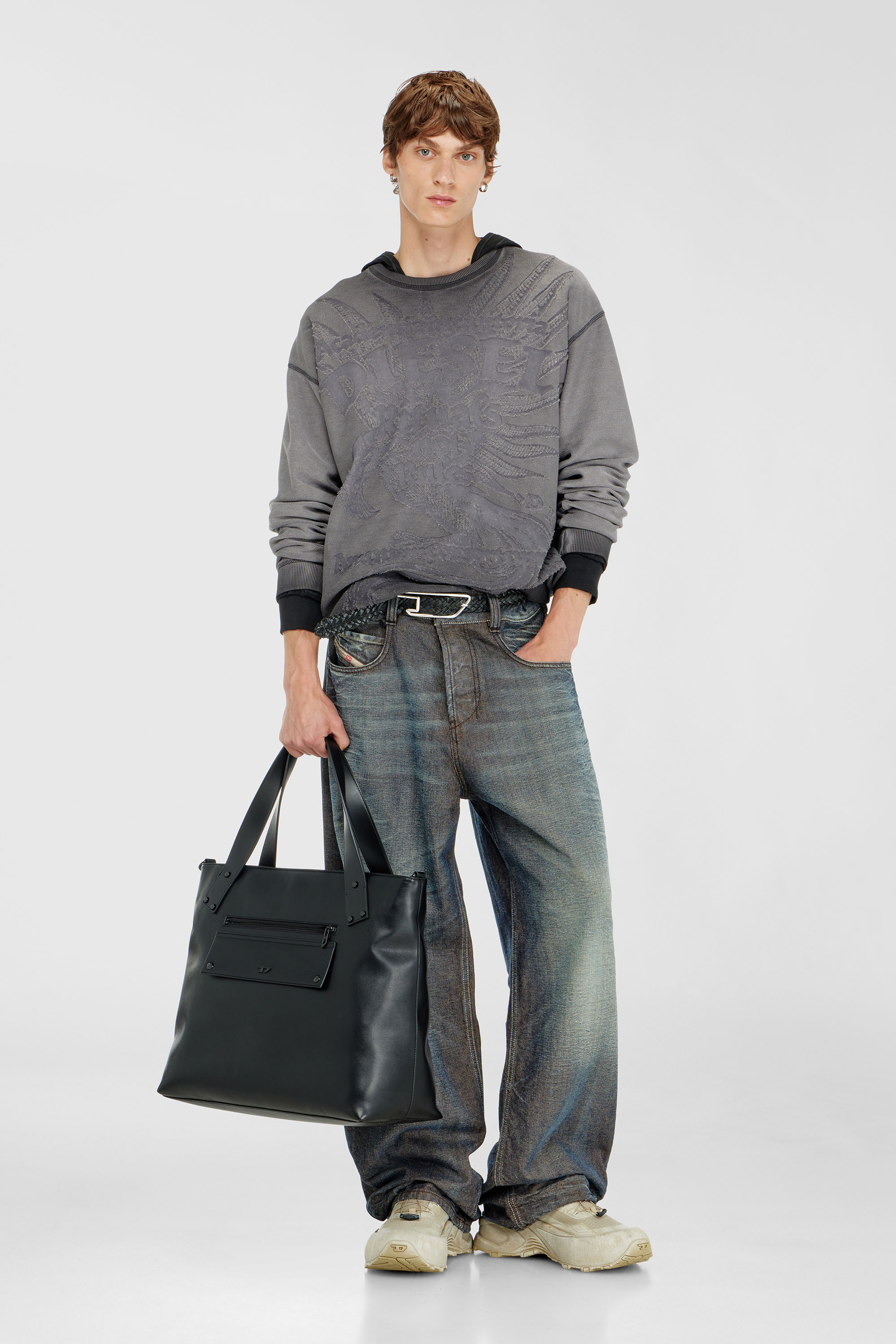 Sweatshirt with d&eacute;vor&eacute; print