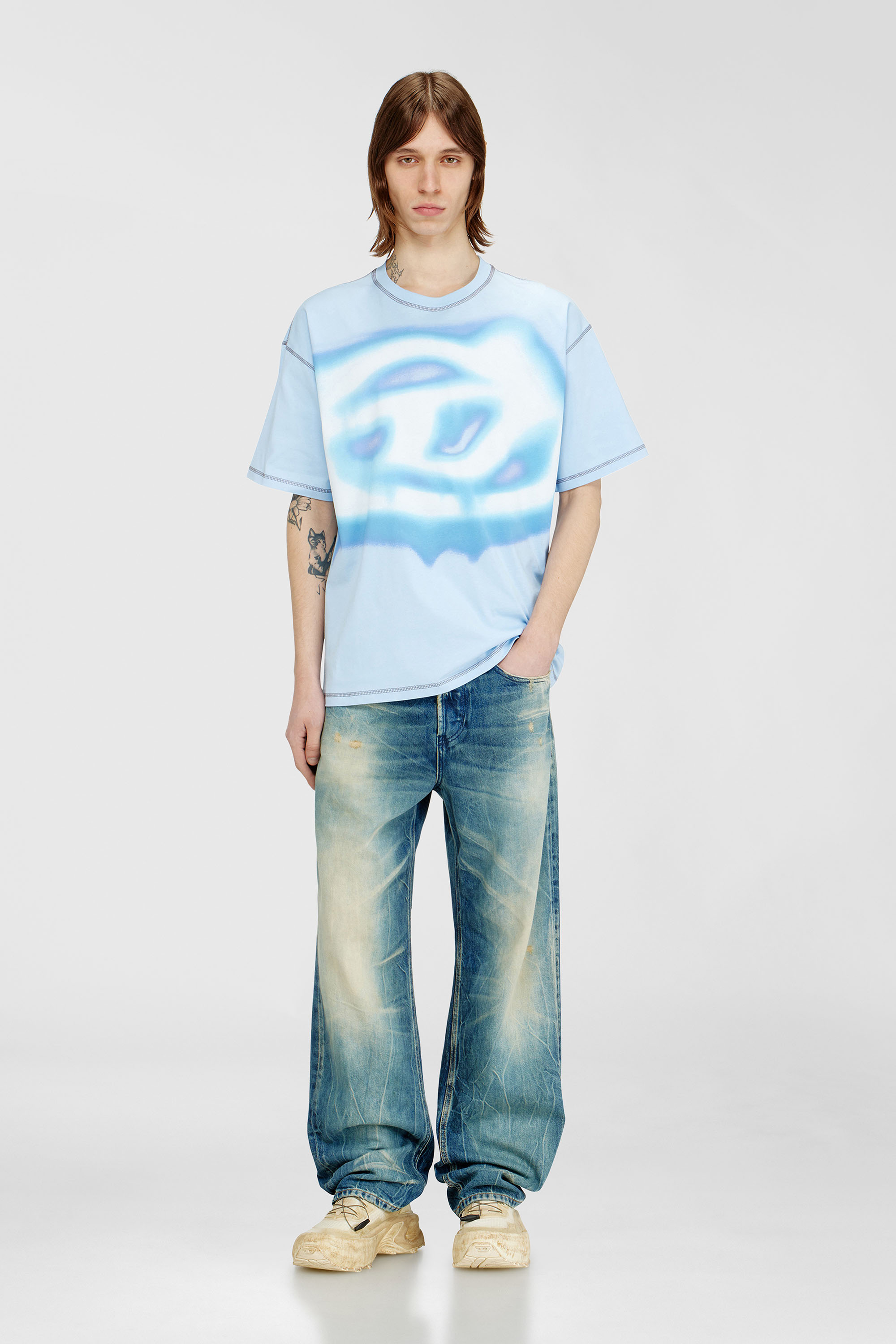 Diesel - T-BOXT-V11, T-shirt relaxed con stampa effetto acqua Uomo in Blu - 2