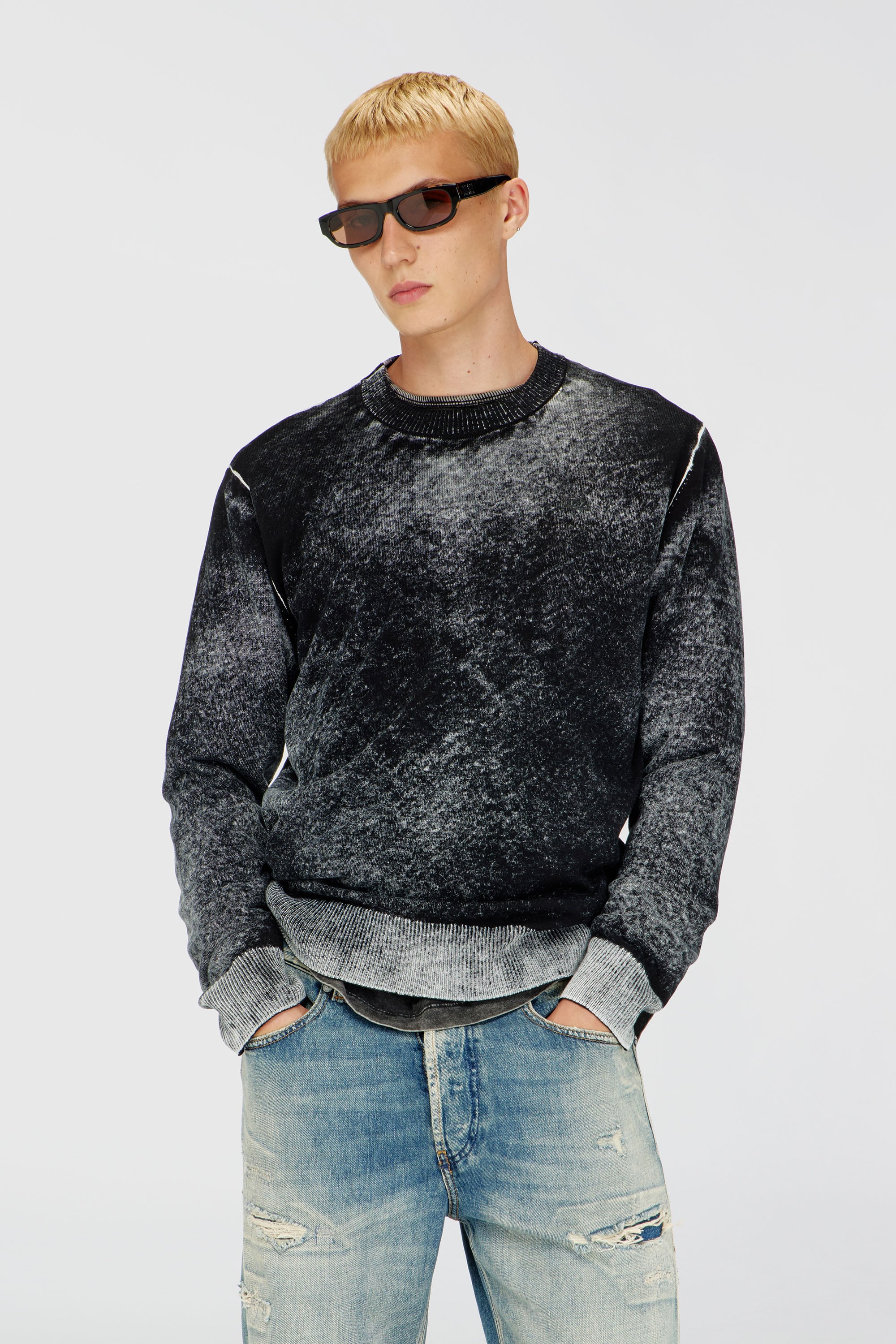 Diesel - K-LAURENT, Maglia con stampa interna sfumata Uomo in Nero - 1
