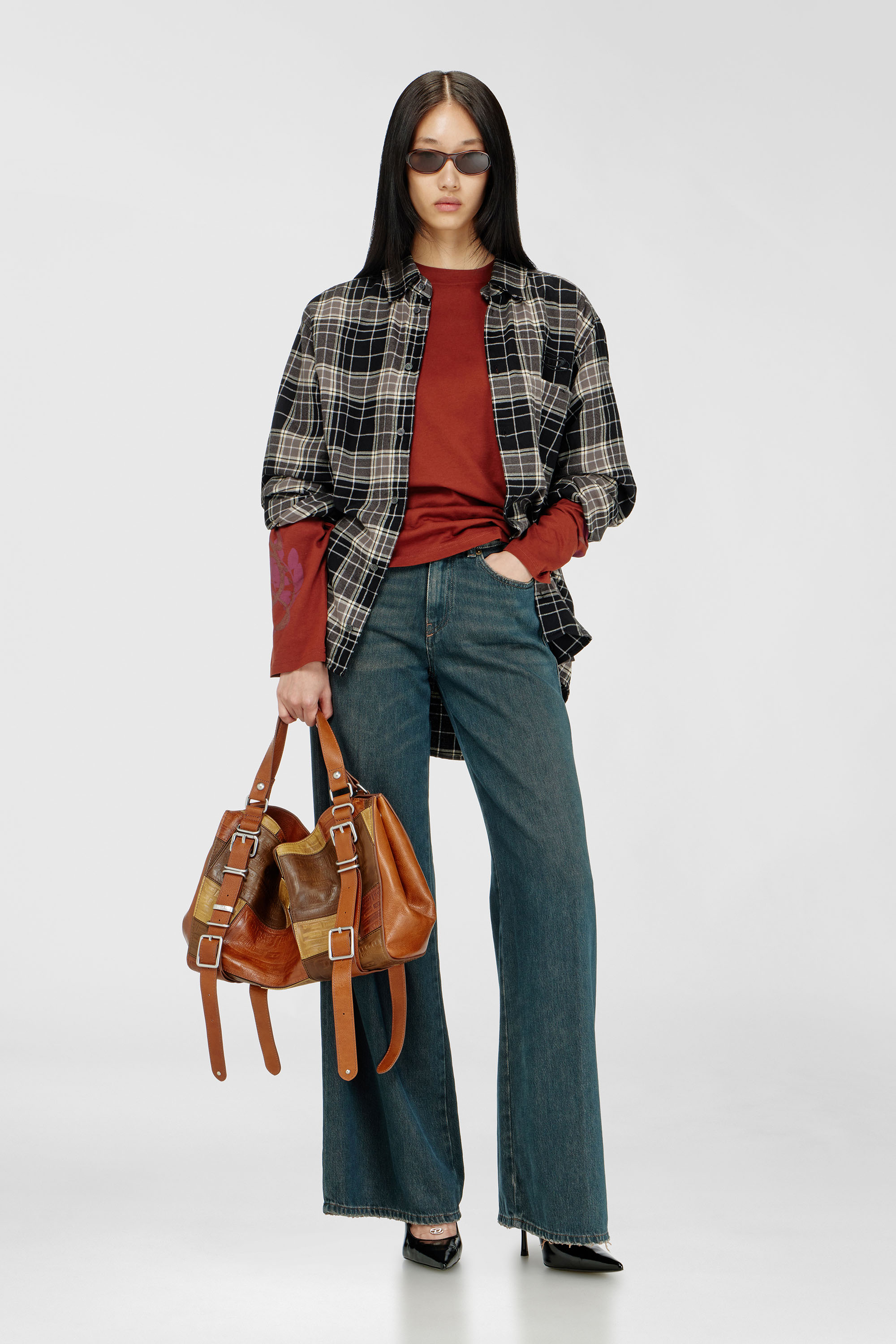 Diesel - D-ONE TOPHANDLE M, D-One-Borsa media a mano in pelle patchwork Unisex in Marrone - 2