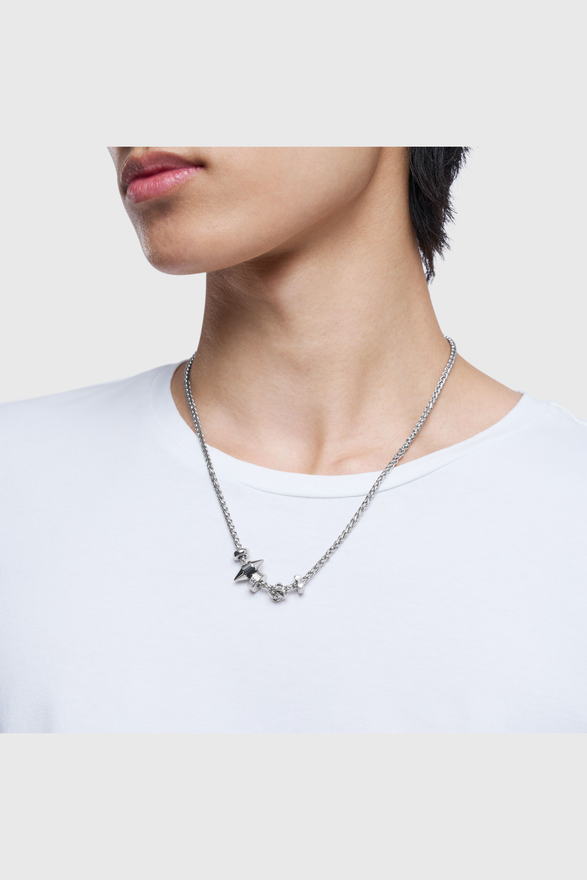 Diesel - DX1623040 JEWELLERY, Collana con ciondolo in acciaio Unisex in Argento - 4