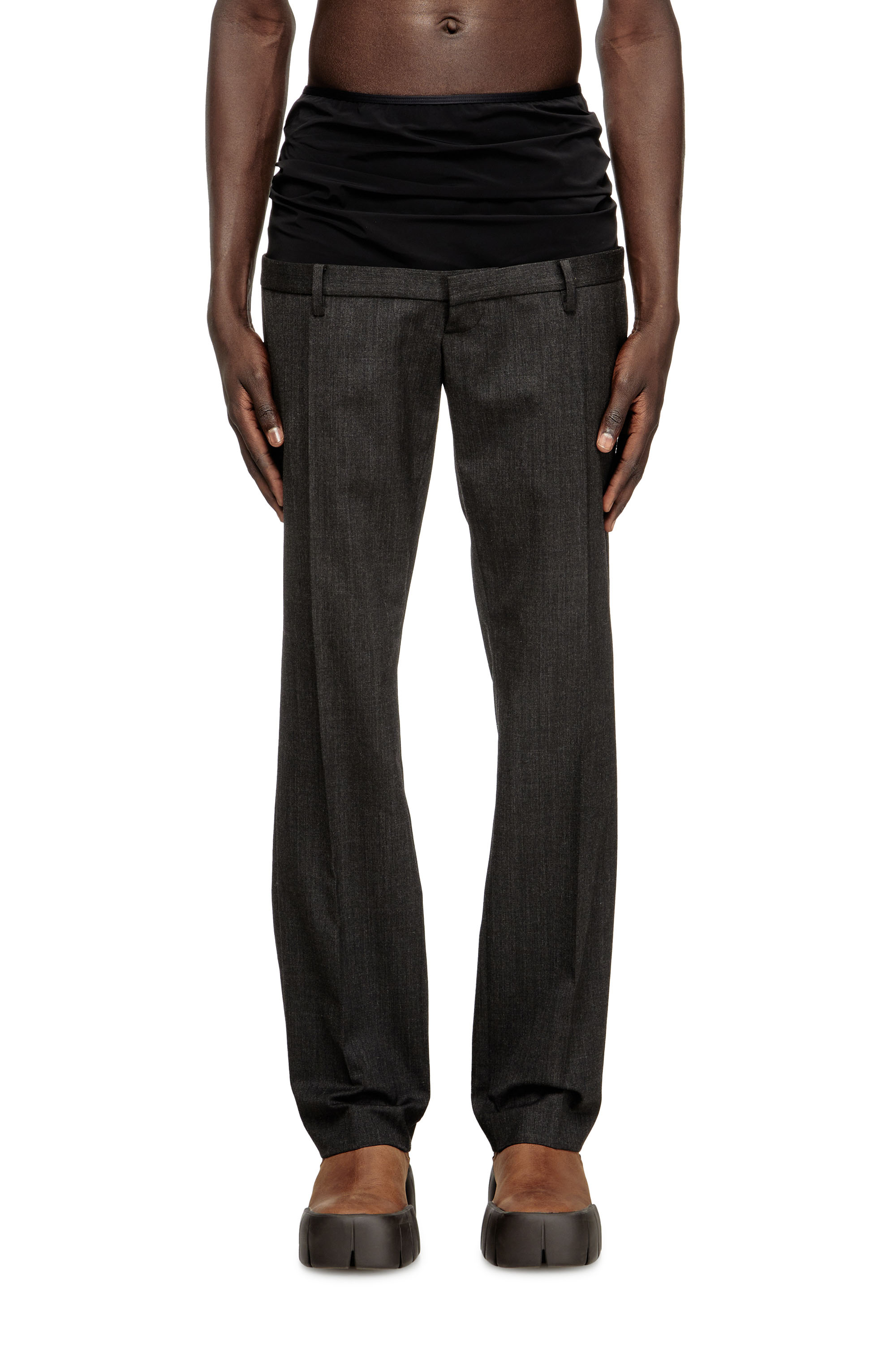 Diesel - P-AUREL-1, Pantaloni in lana con vita stretch Uomo in Grigio - 1