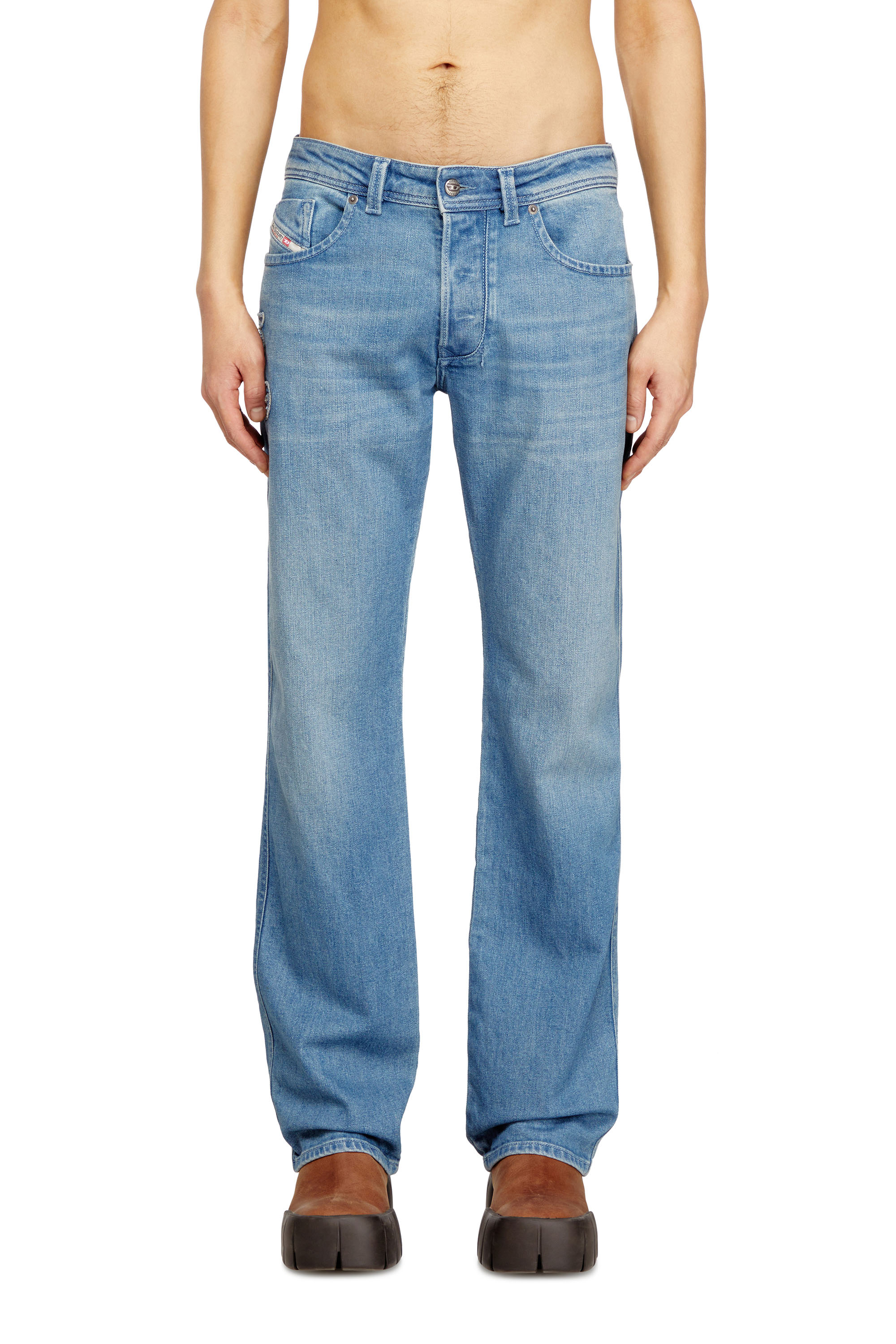 Diesel - Regular Jeans 1985 Larkee 09Q18 Uomo, Blu Chiaro - Image 1