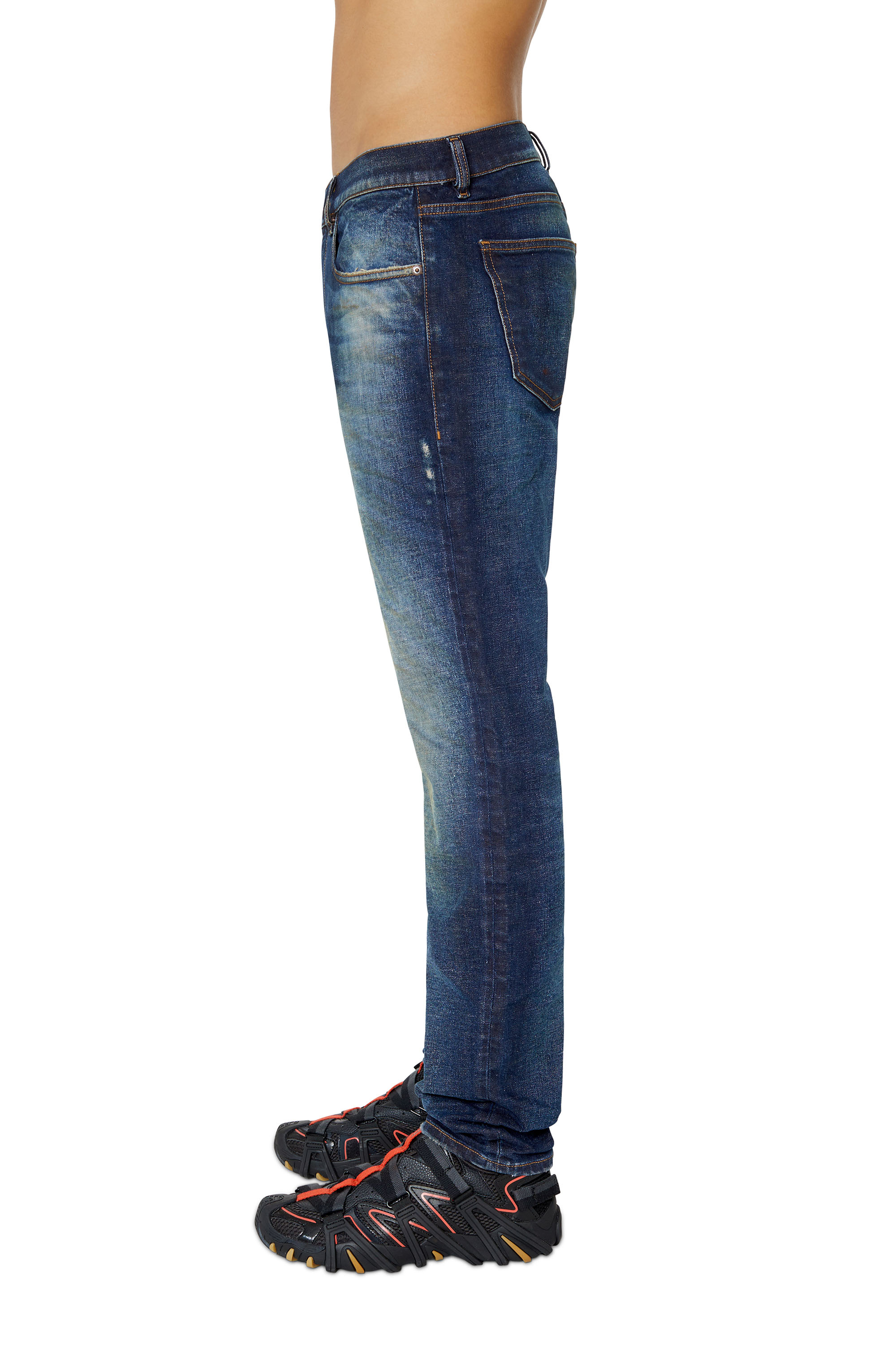 Diesel - 2019 D-Strukt 09E64 Slim Jeans, Blu Scuro - Image 4