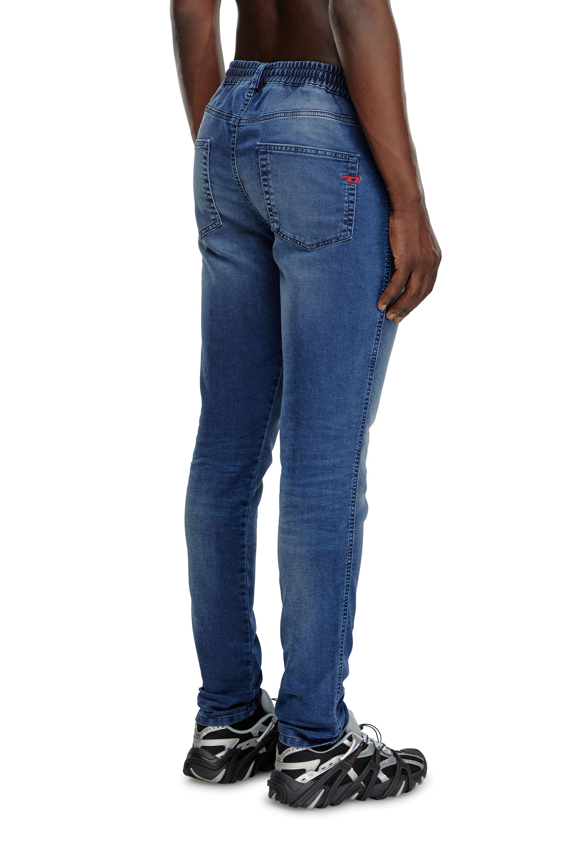 Diesel - Slim 2060 D-Strukt Joggjeans® 068LX Uomo, Blu Scuro - Image 4