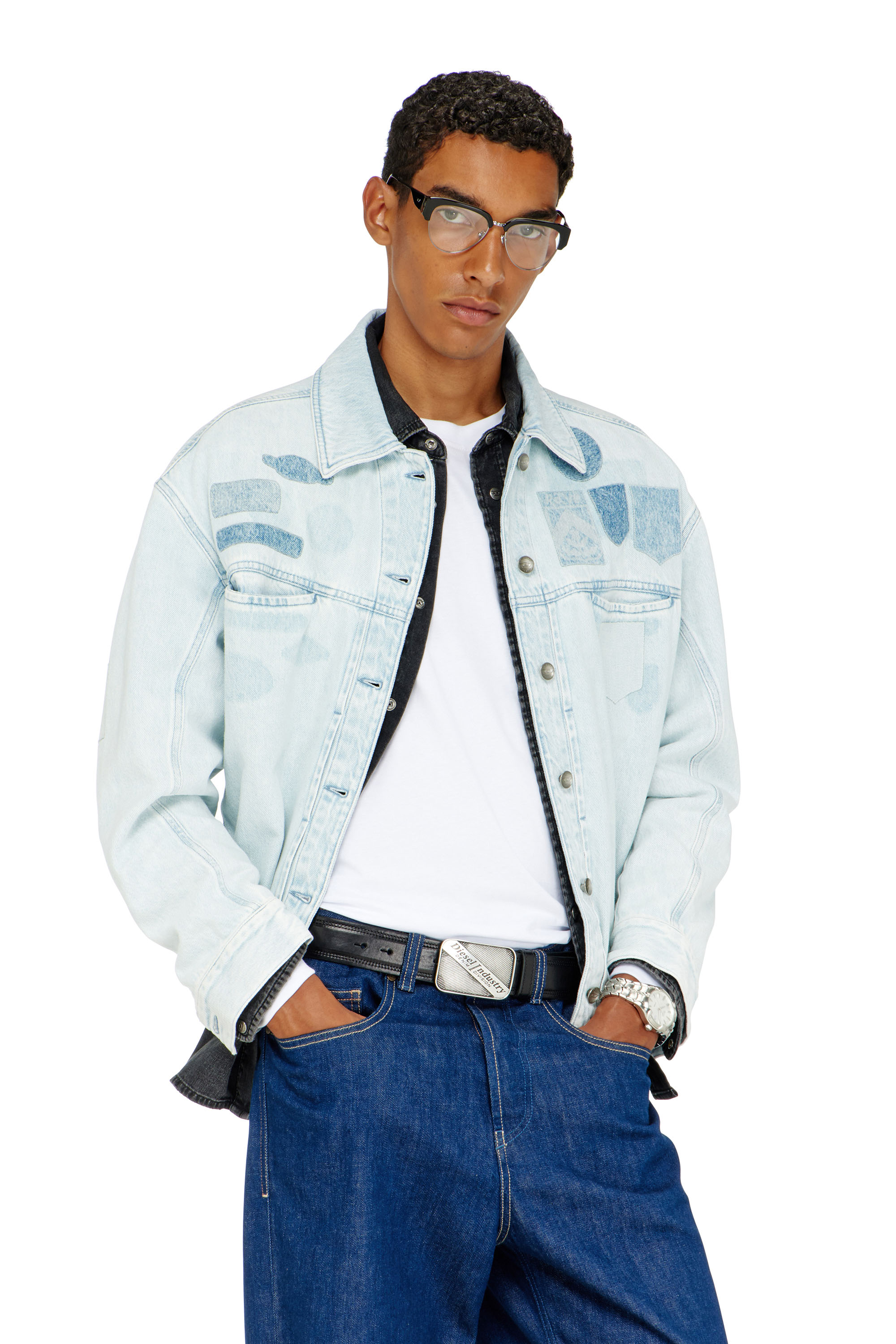 Diesel - D-RYMAVO-S, Camicia oversize in denim con effetti patch Unisex in Blu - 3