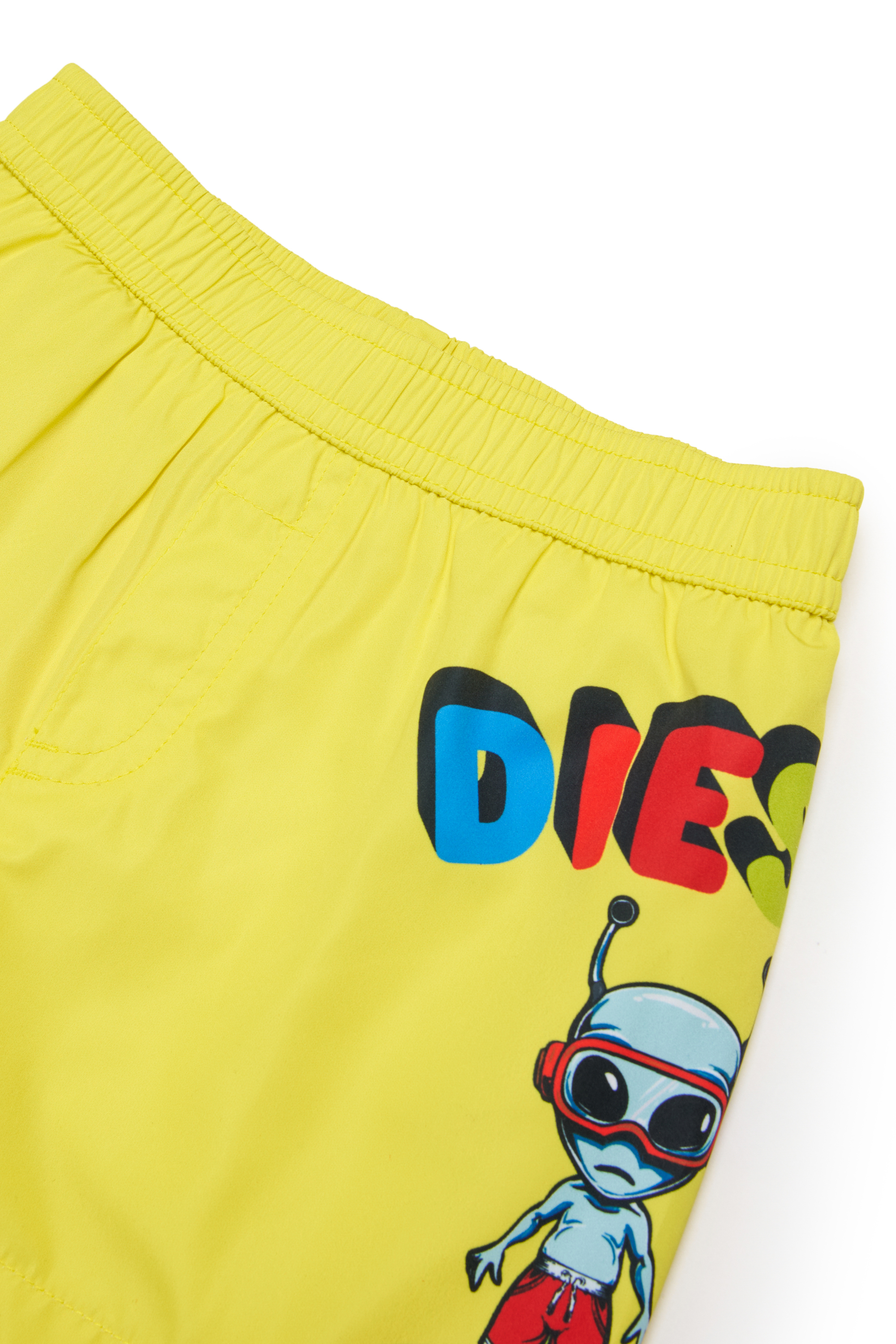 Diesel - MIRULYB, Shorts da bagno con stampa aliena Uomo in Giallo - 3