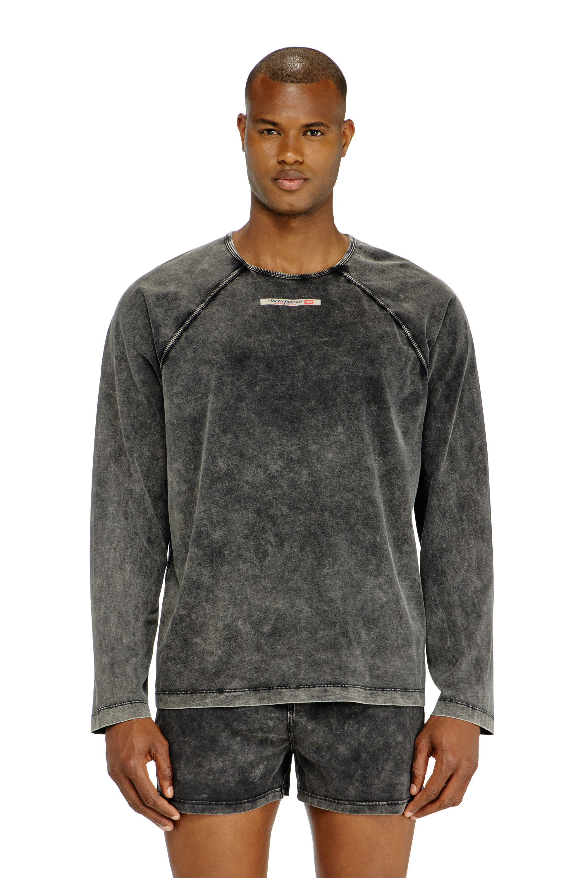 Diesel - BRYAN-DNM, Maglia in cotone con patch logo Uomo in Grigio - 1