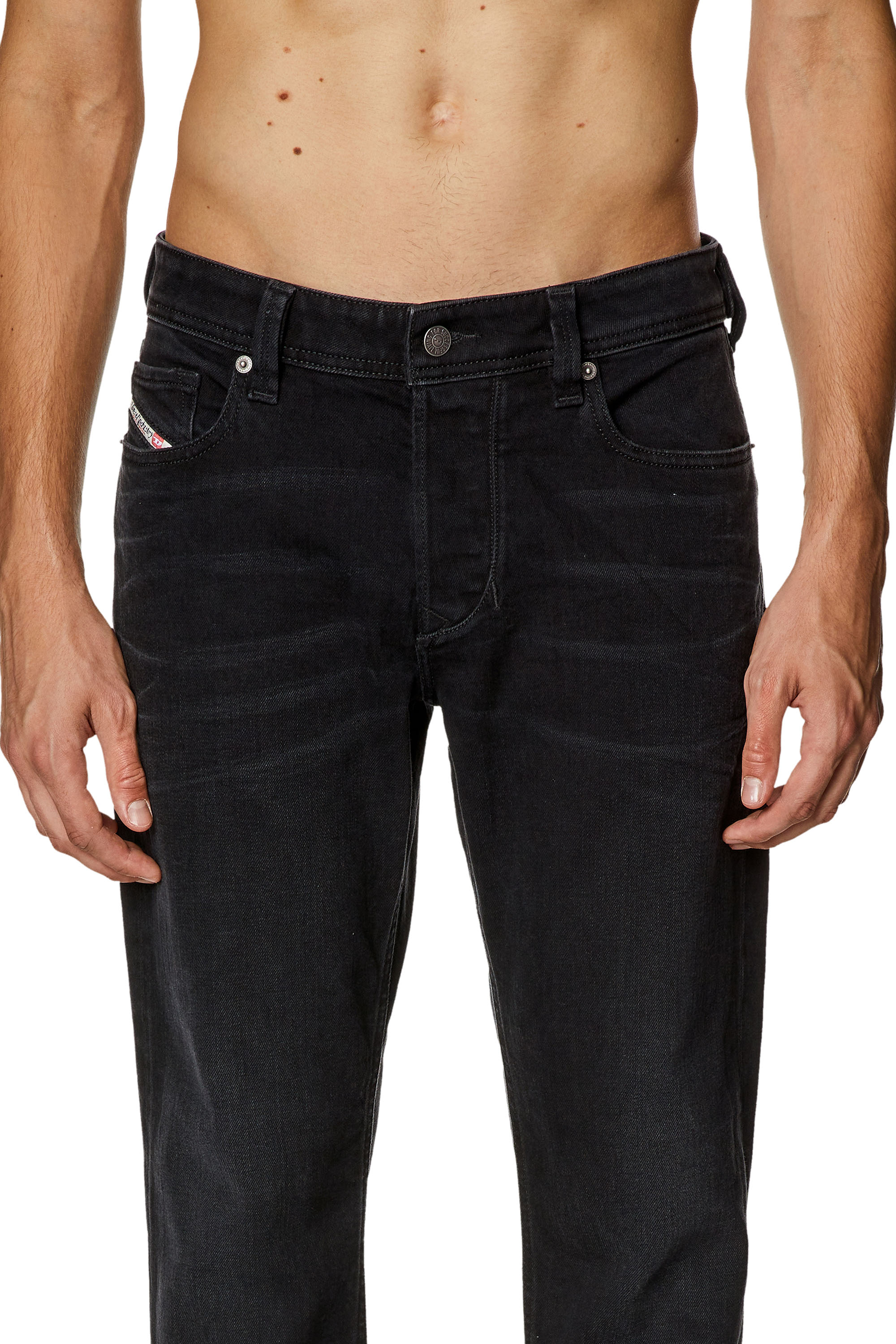 Diesel - Regular Jeans 1986 Larkee-Beex 09D48 Uomo, Nero/Grigio scuro - Image 5