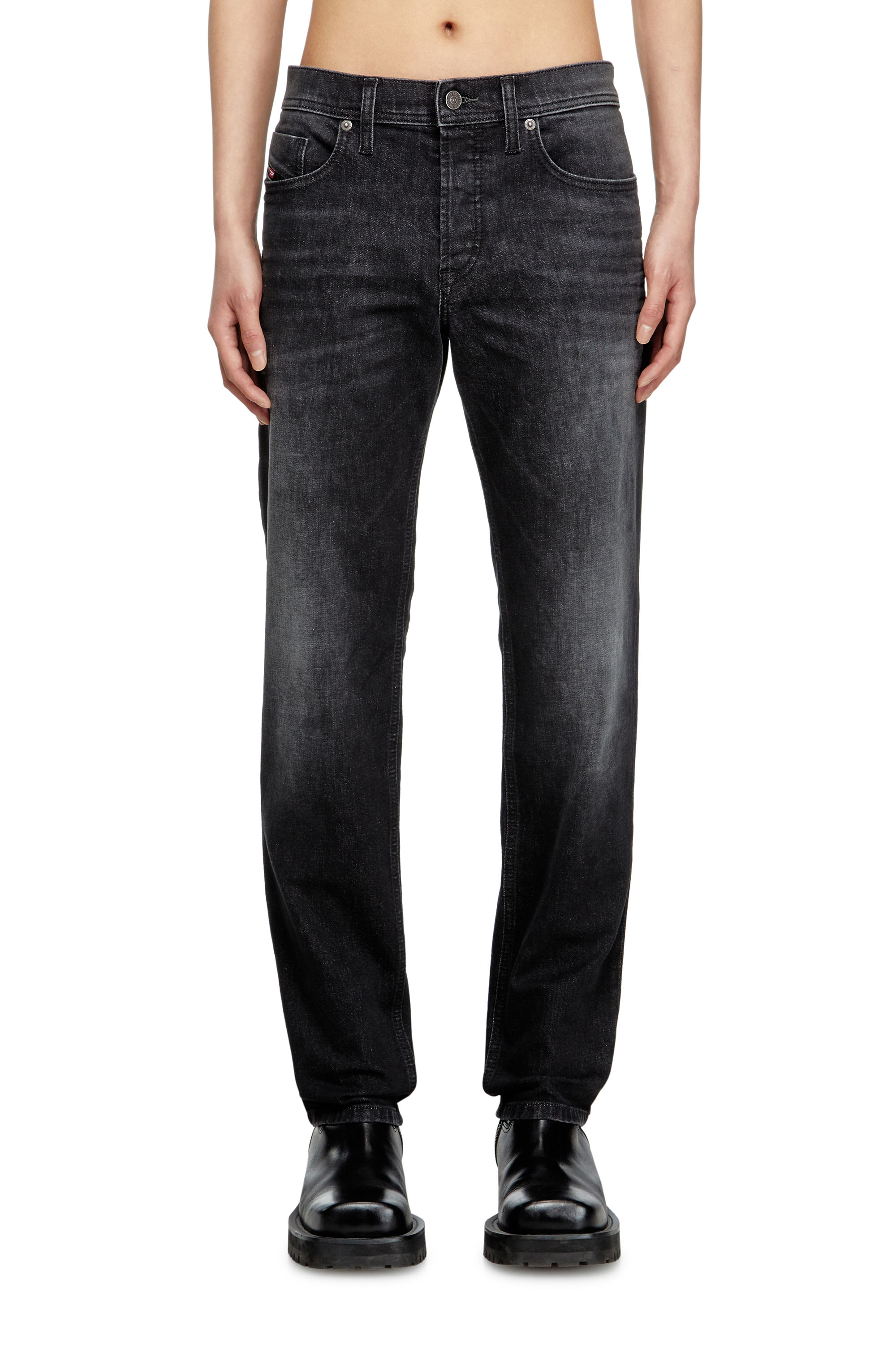 Diesel - Regular Jeans 2023 D-Finitive 0DBDT Uomo, Nero/Grigio scuro - Image 1